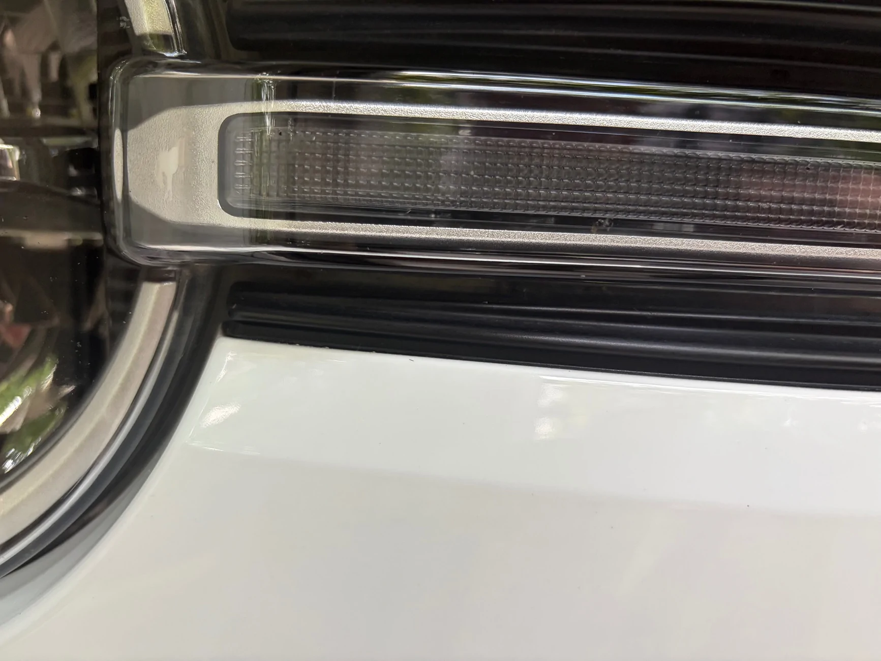 Ford Bronco Heritage Grill Repair IMG_1900