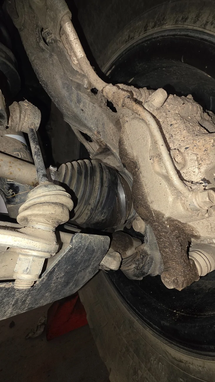 Ford Bronco CV Boot came off 20260404_124545