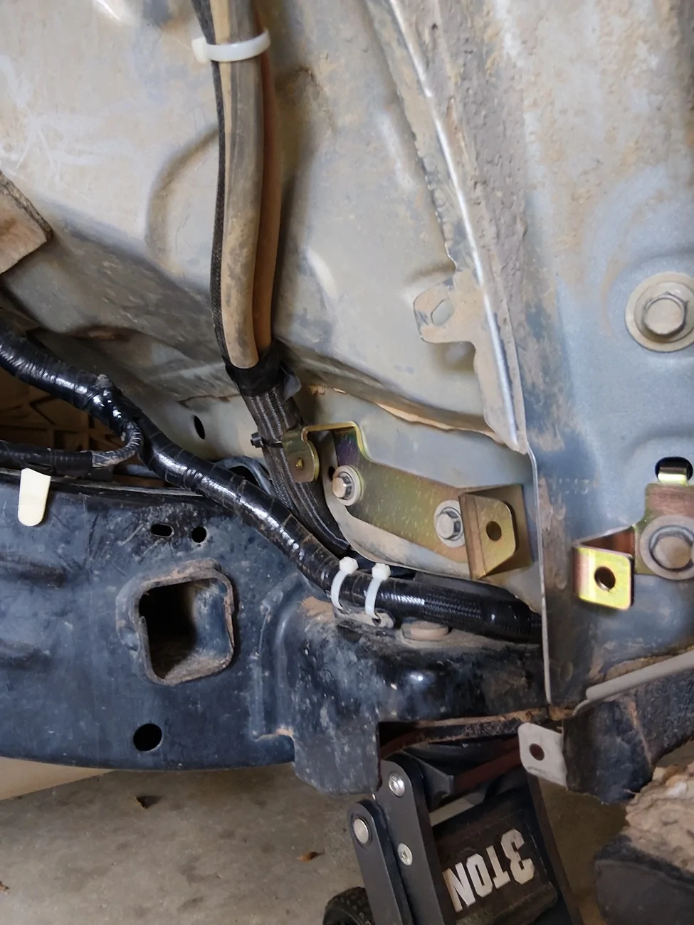 Ford Bronco Recall 26S55: 2021-2026 Bronco - Engine Compartment Wiring Harness Repair [July 23, 2026] 1000011958