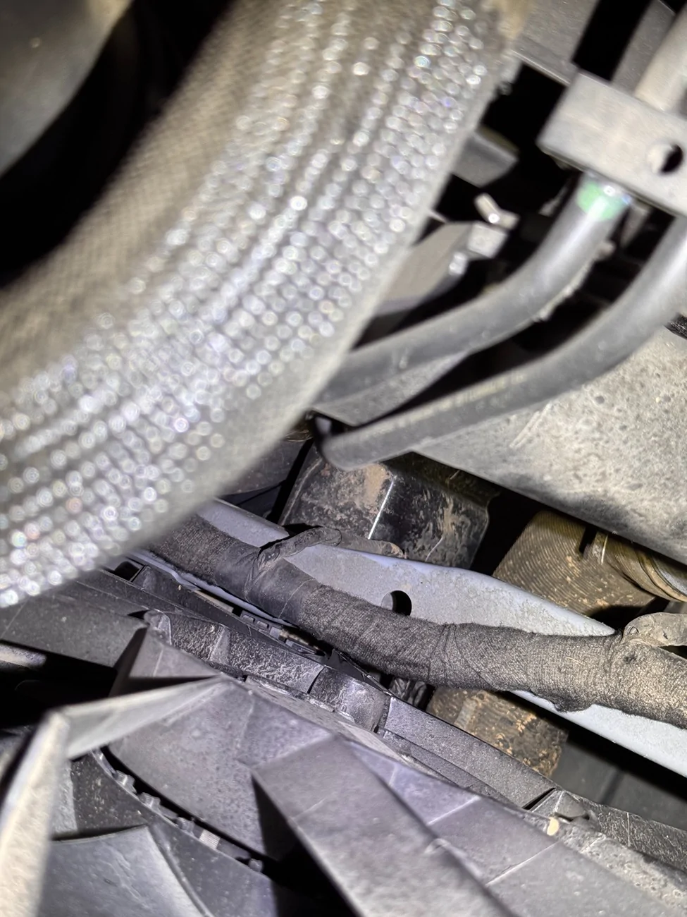 Ford Bronco Recall 26S55: 2021-2026 Bronco - Engine Compartment Wiring Harness Repair [July 23, 2026] -- 590,000k units affected IMG_9771