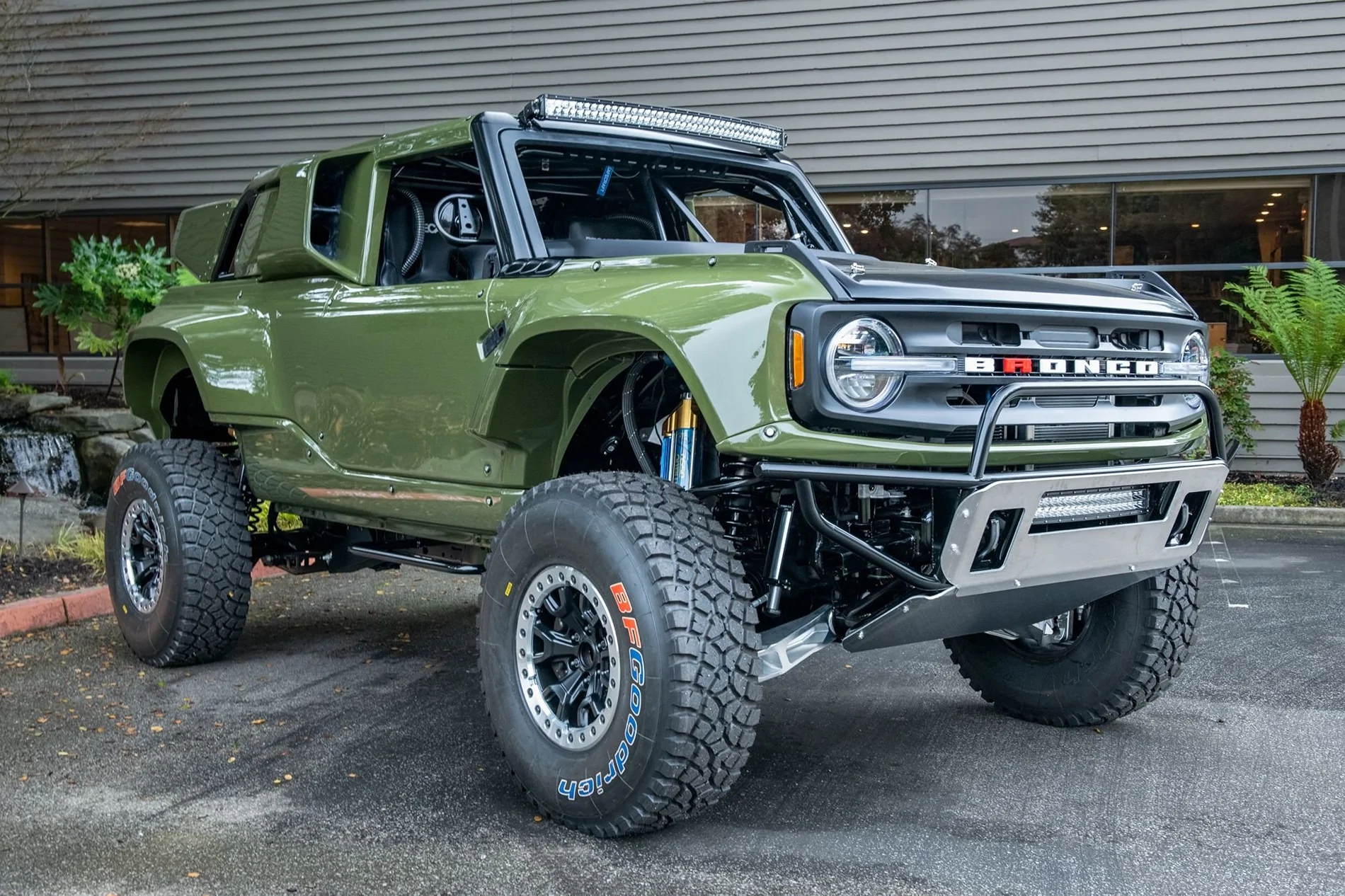 Ford Bronco Bronco DR style front bumper IMG_0738