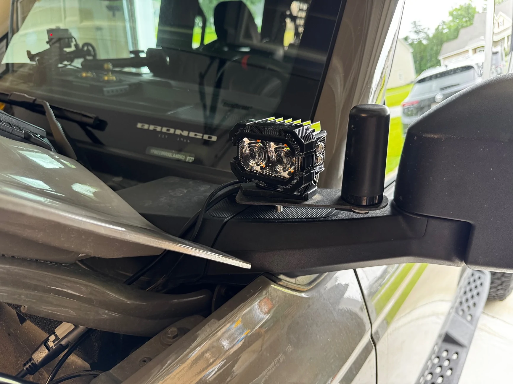 Ford Bronco Suparee Recon 2 light install and review IMG_1777