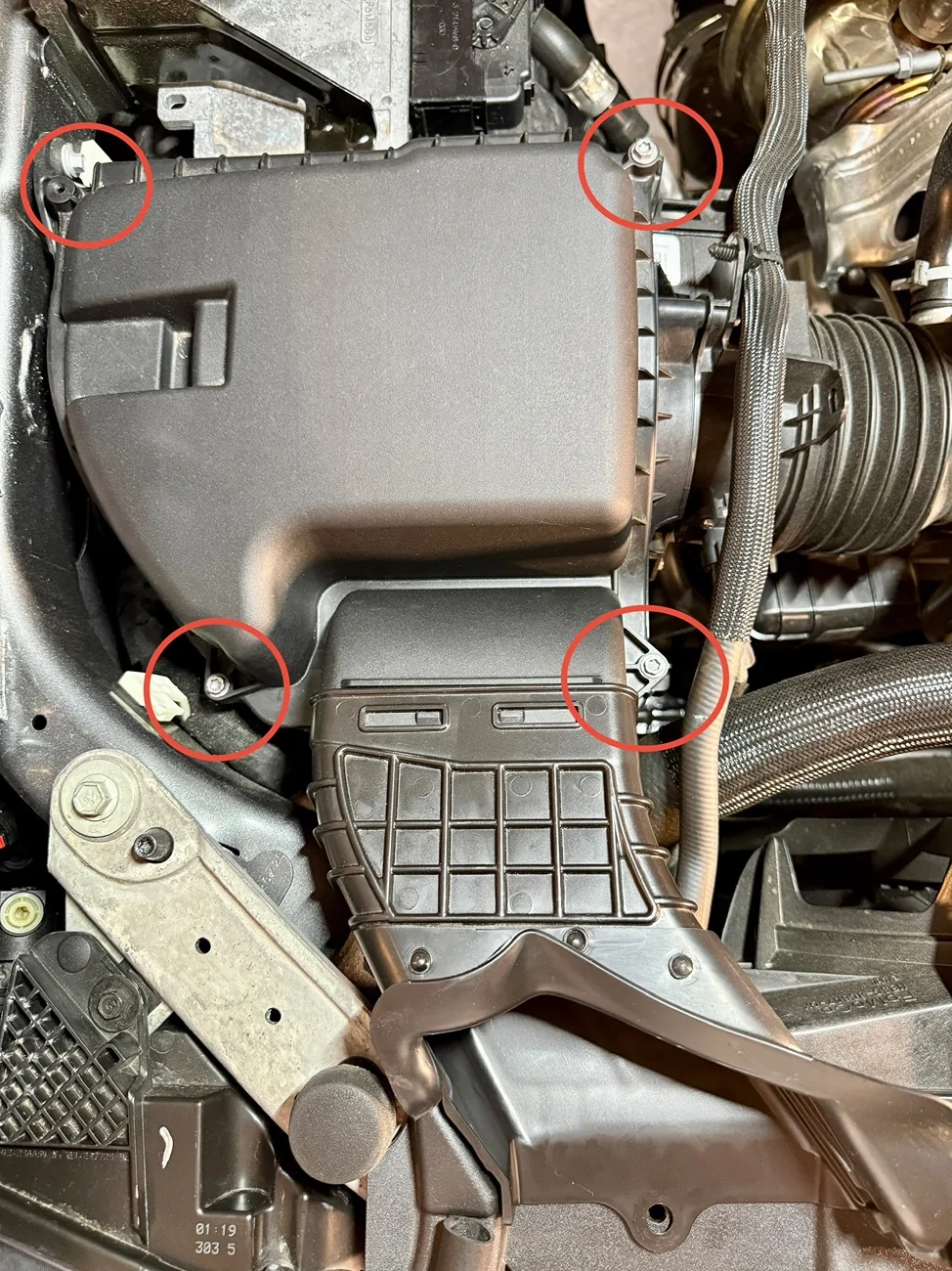 Ford Bronco 2025 Bronco 2.3L Air Filter Change DIY Write-Up (cabin air filter + engine air filter) IMG_3313