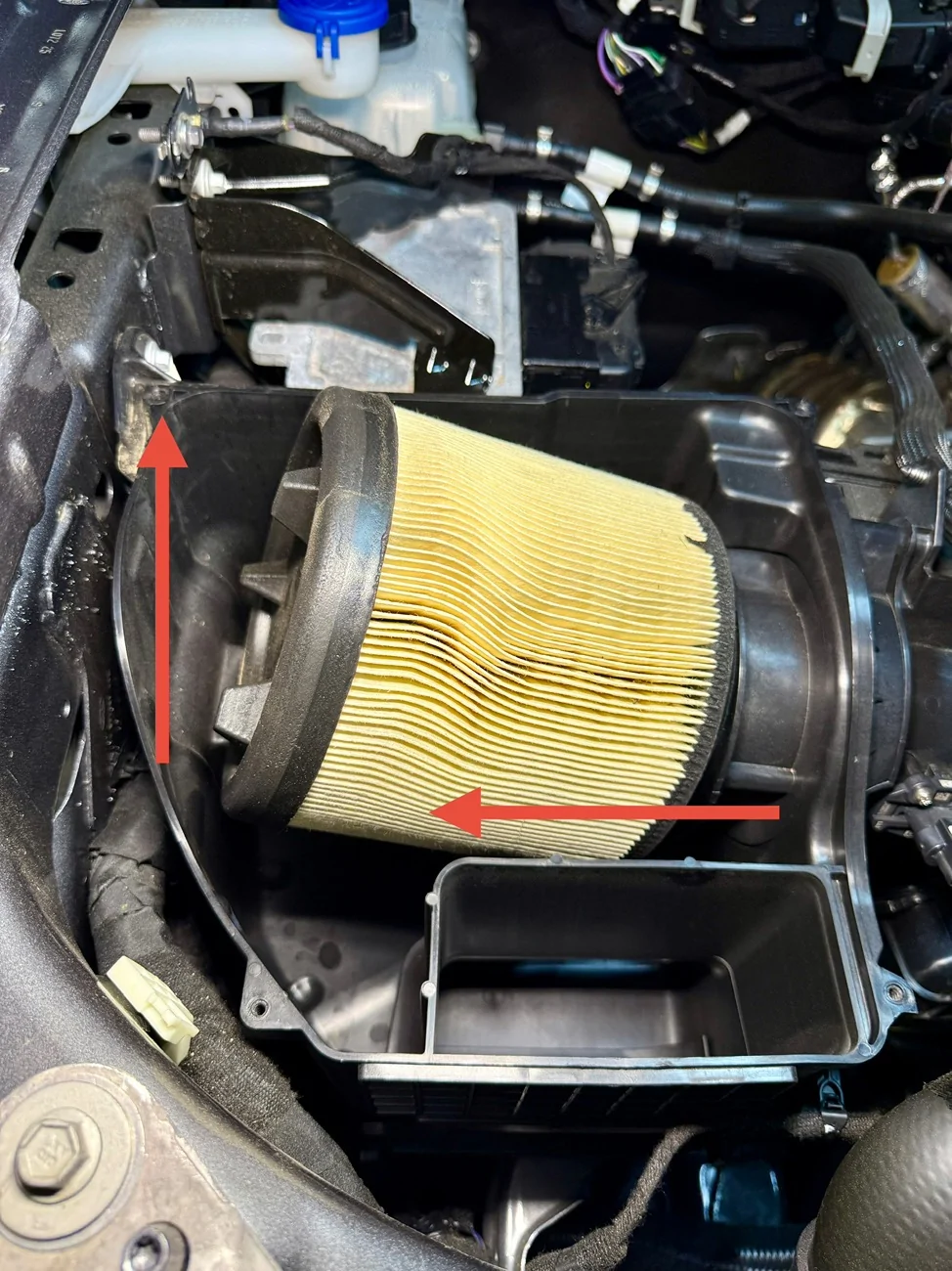 Ford Bronco 2025 Bronco 2.3L Air Filter Change DIY Write-Up (cabin air filter + engine air filter) IMG_3320
