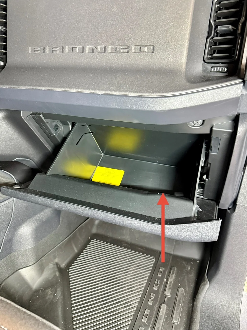 Ford Bronco 2025 Bronco 2.3L Air Filter Change DIY Write-Up (cabin air filter + engine air filter) IMG_3304