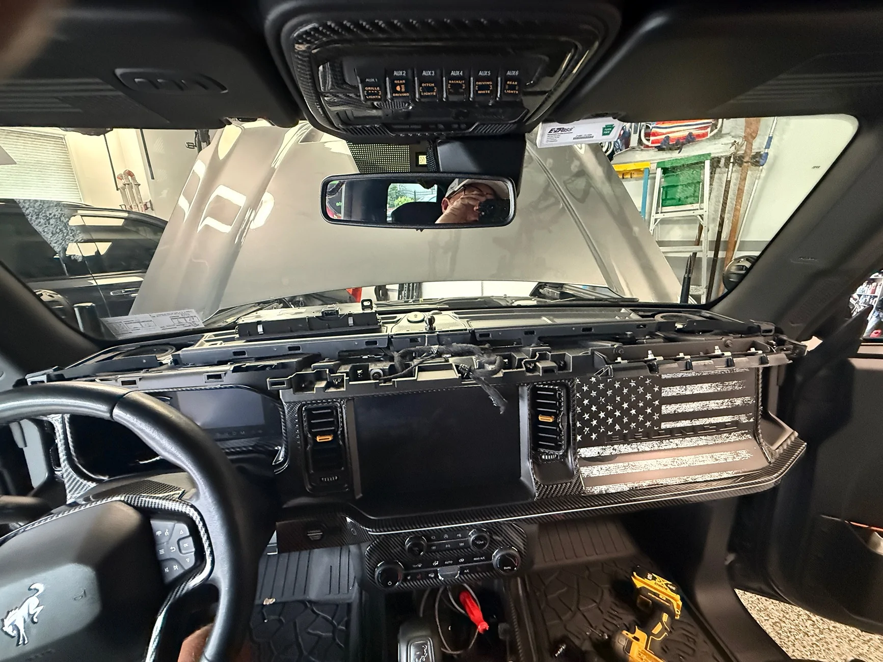Ford Bronco Installed infotainment 12” cluster on 2023 badlands sas IMG_3449