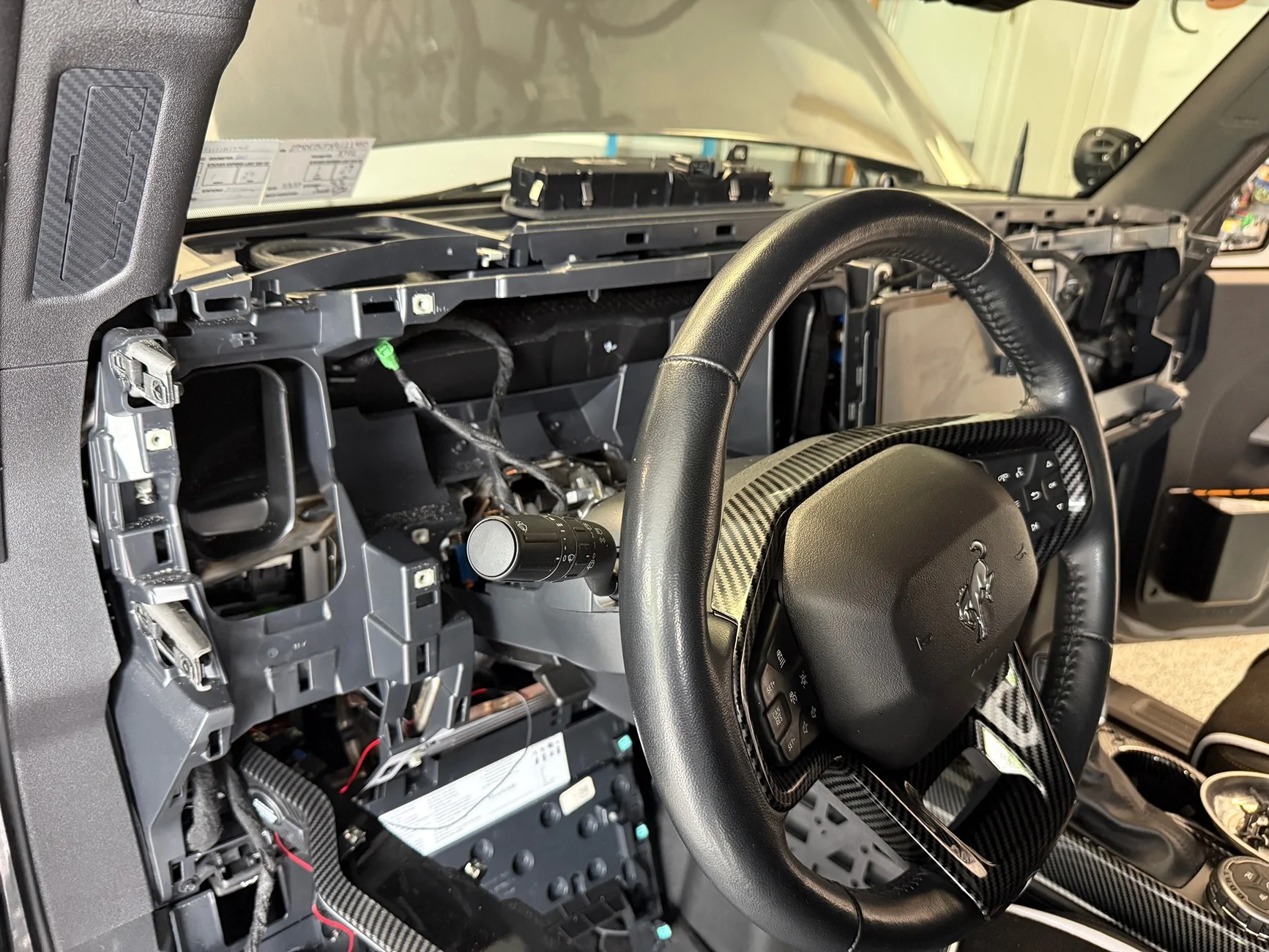 Ford Bronco Installed infotainment 12” cluster on 2023 badlands sas IMG_3451