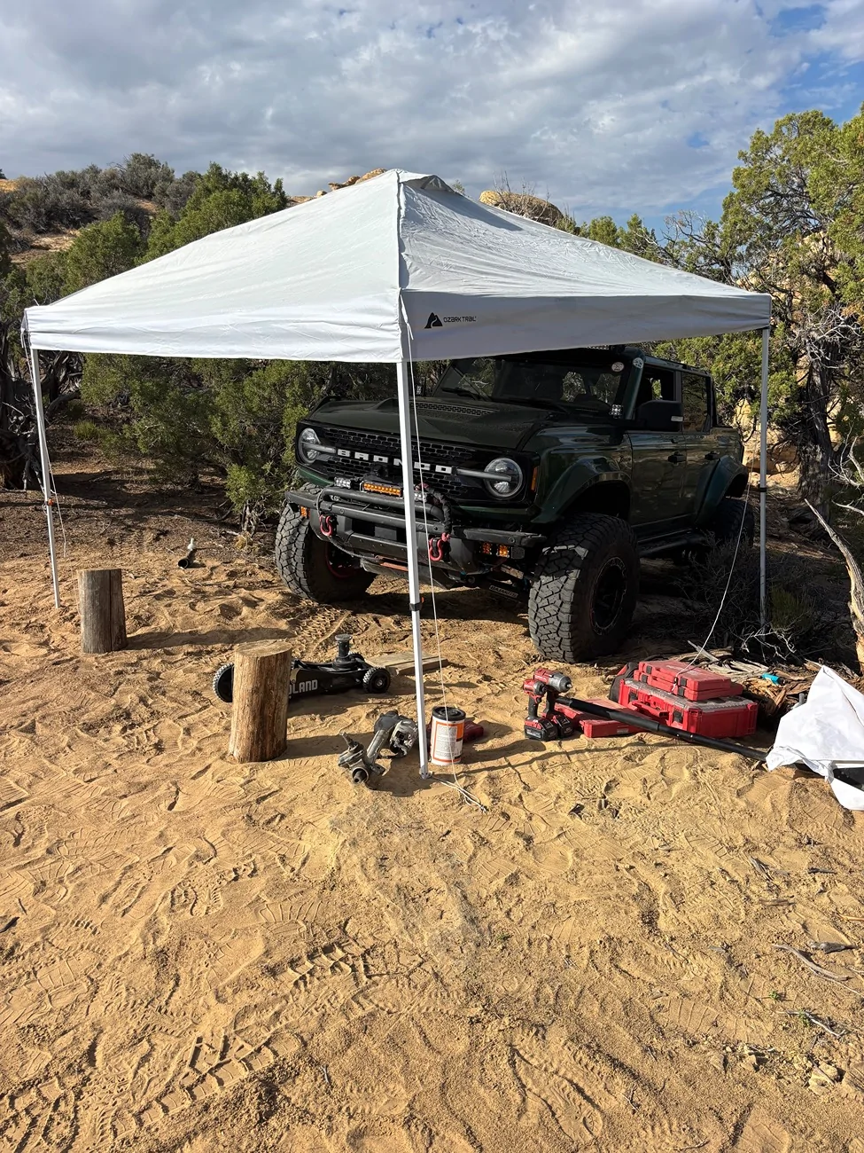 Ford Bronco Ford performance rack is broken I’ve got questions IMG_8079