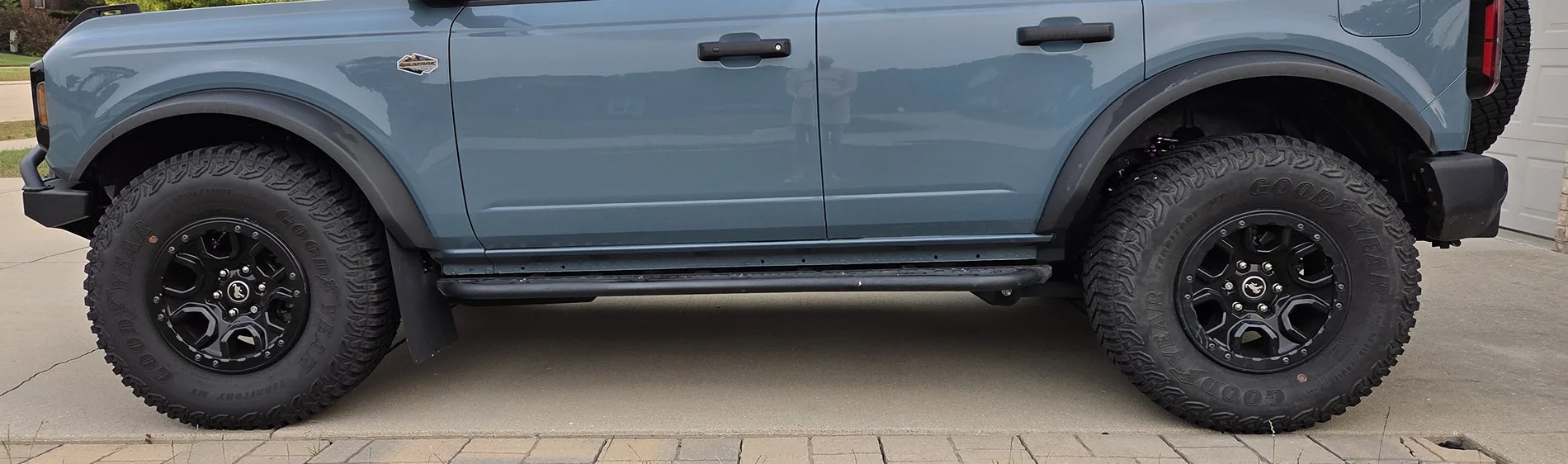 Ford Bronco New Dobinsons - Completed install Untitled