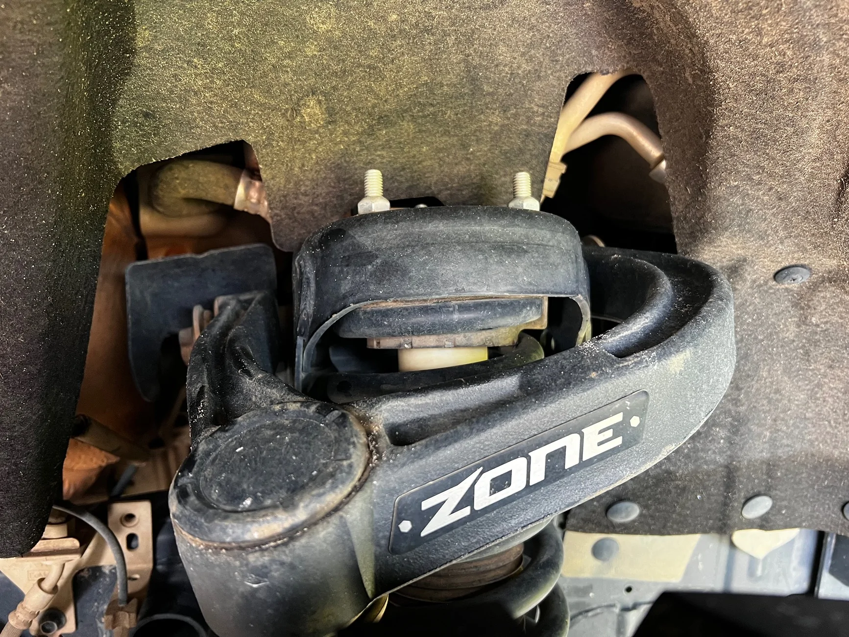 Ford Bronco Help - FP coils contacting front shock buckets IMG_2547