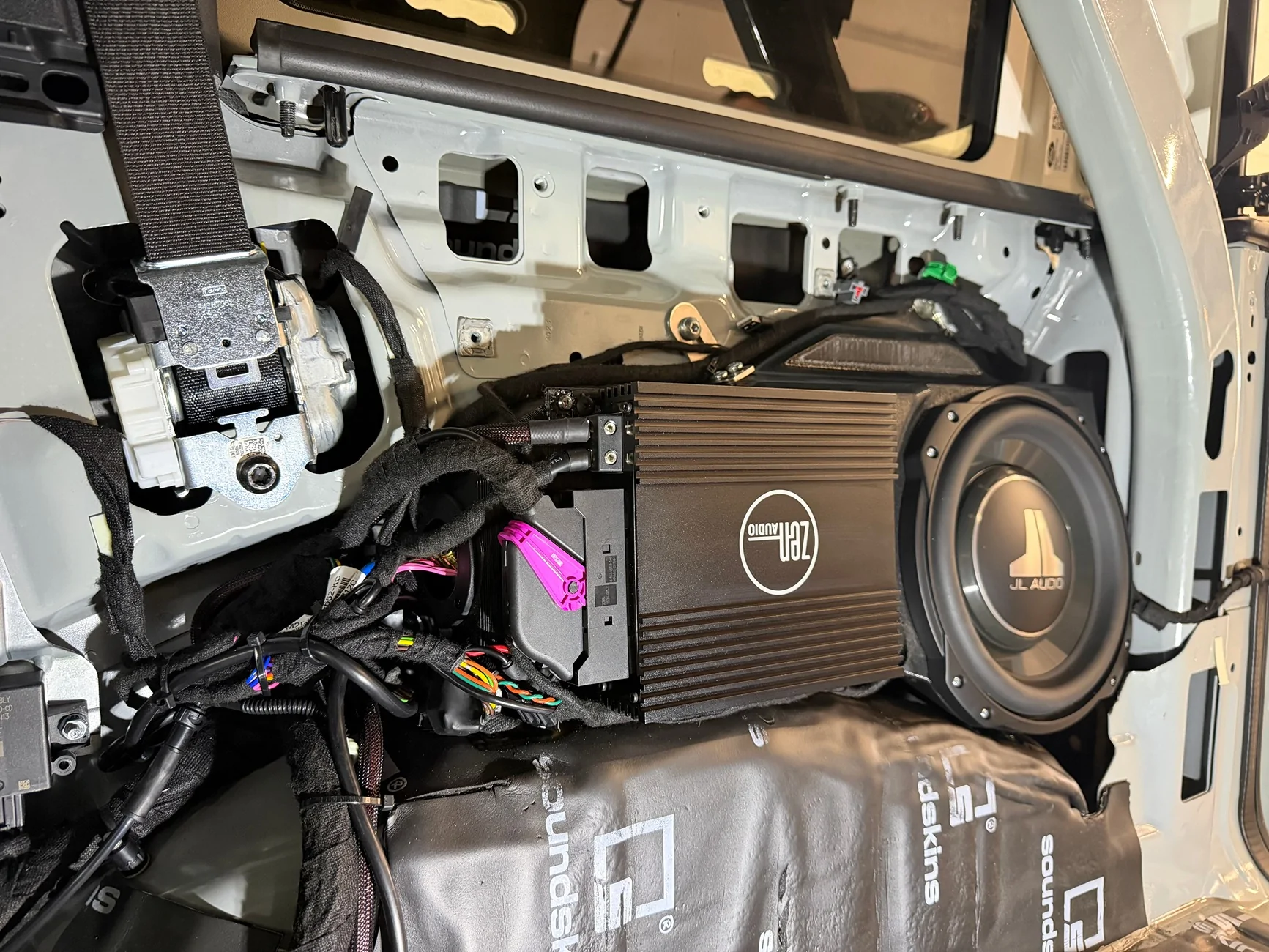 Ford Bronco 2025-26 B&O Audio upgrade - Zen Power-9 F25 IMG_2967