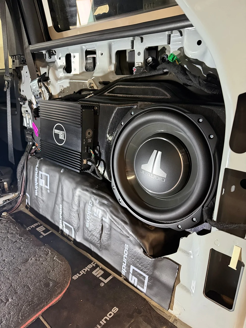 Ford Bronco 2025-26 B&O Audio upgrade - Zen Power-9 F25 IMG_2964