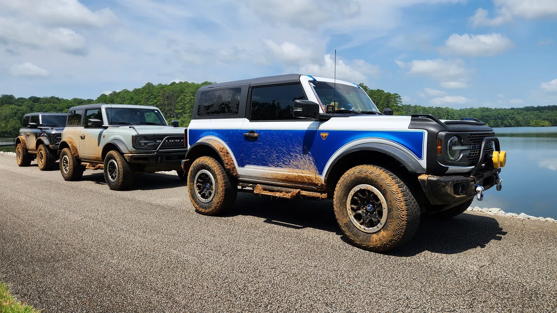 Ford Bronco Two Door Tuesday Lets See Them Two Doors 20260726_185045_5118F6