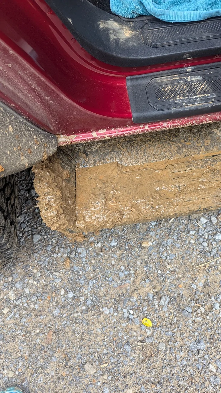 Ford Bronco Who actually off-roads their 7MT? 2723