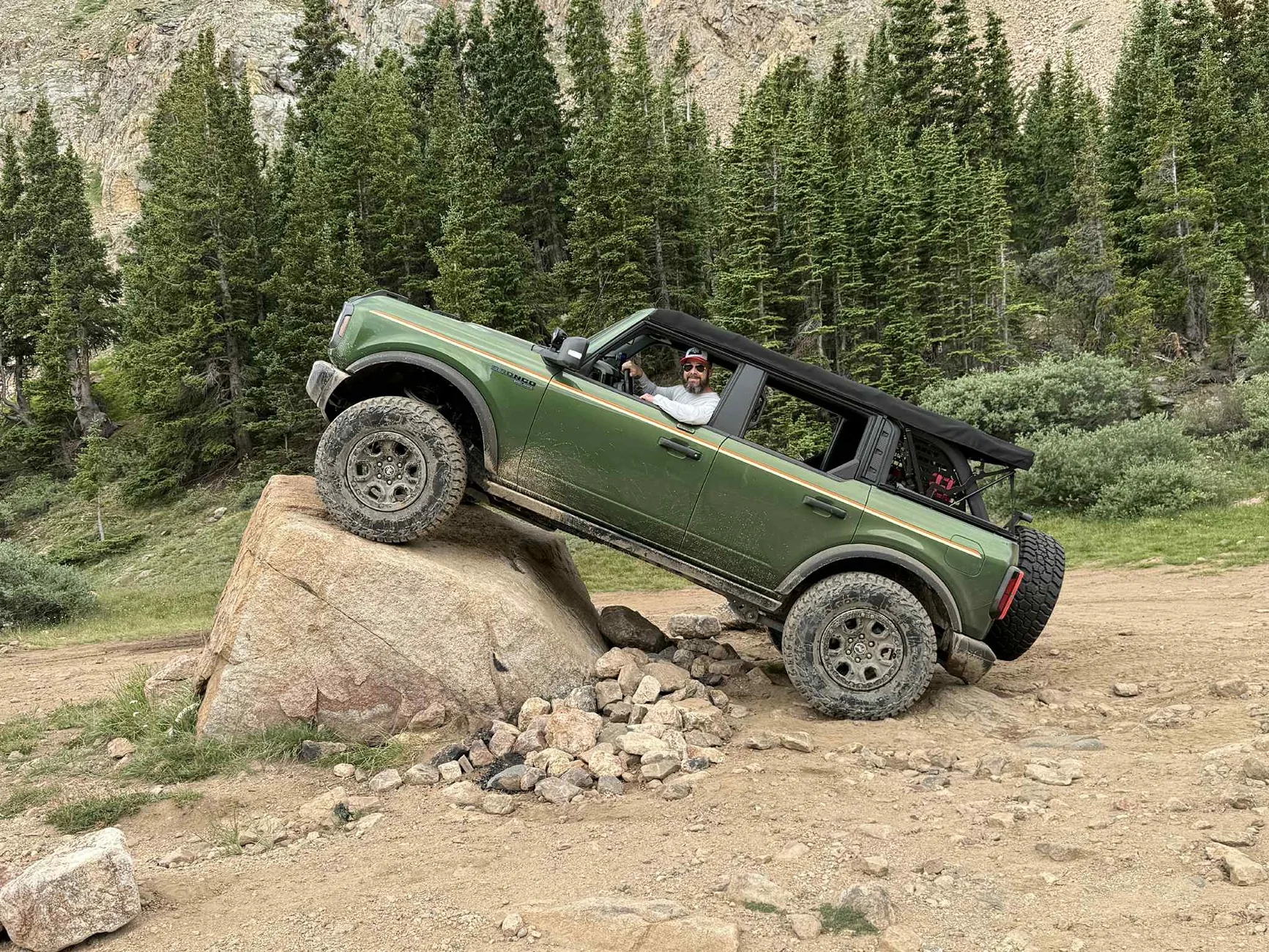 Ford Bronco Who actually off-roads their 7MT? att.mCCNiKArAbr2aqTiANWi5jHlJ6a9ynQ5kzrLjlh3o4M
