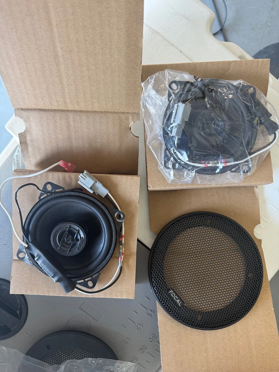 Ford Bronco FS: Kicker audio setup IMG_7307
