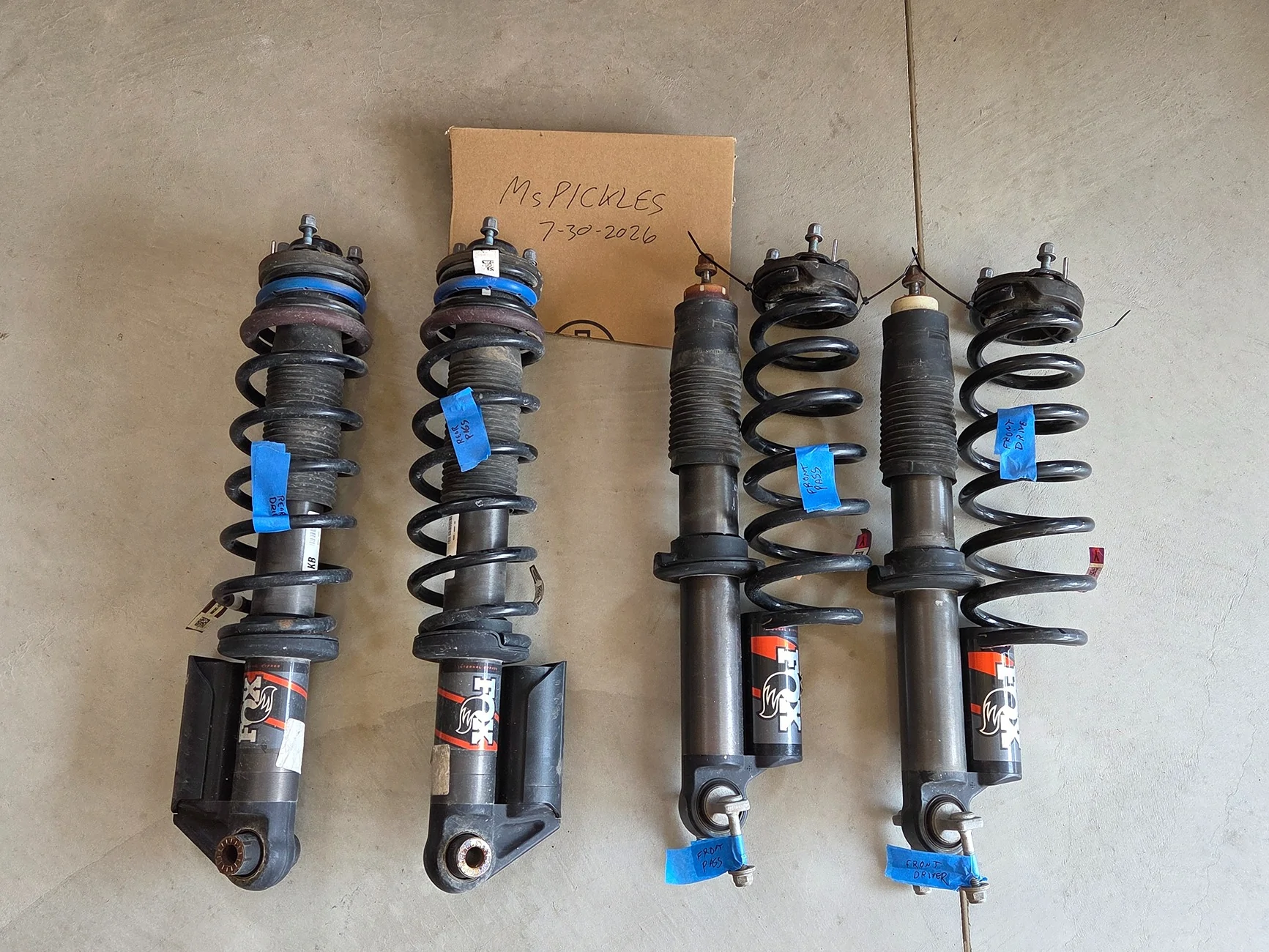 Ford Bronco 2022.5 HOSS 3.0 Fox 2.5 internal-bypass remote reservoir shocks take-offs 20260730_164921