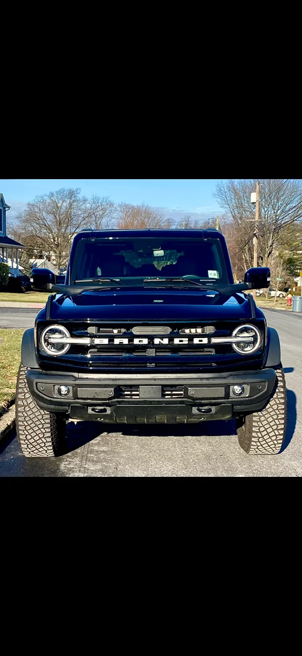 Ford Bronco Tasteful gloss black aftermarket grilles? IMG_6375