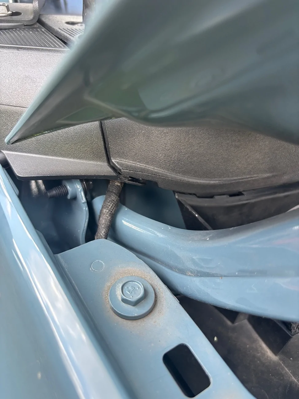 Ford Bronco Recall 26S55: 2021-2026 Bronco - Engine Compartment Wiring Harness Repair [July 23, 2026] -- 590,000k units affected IMG_1182