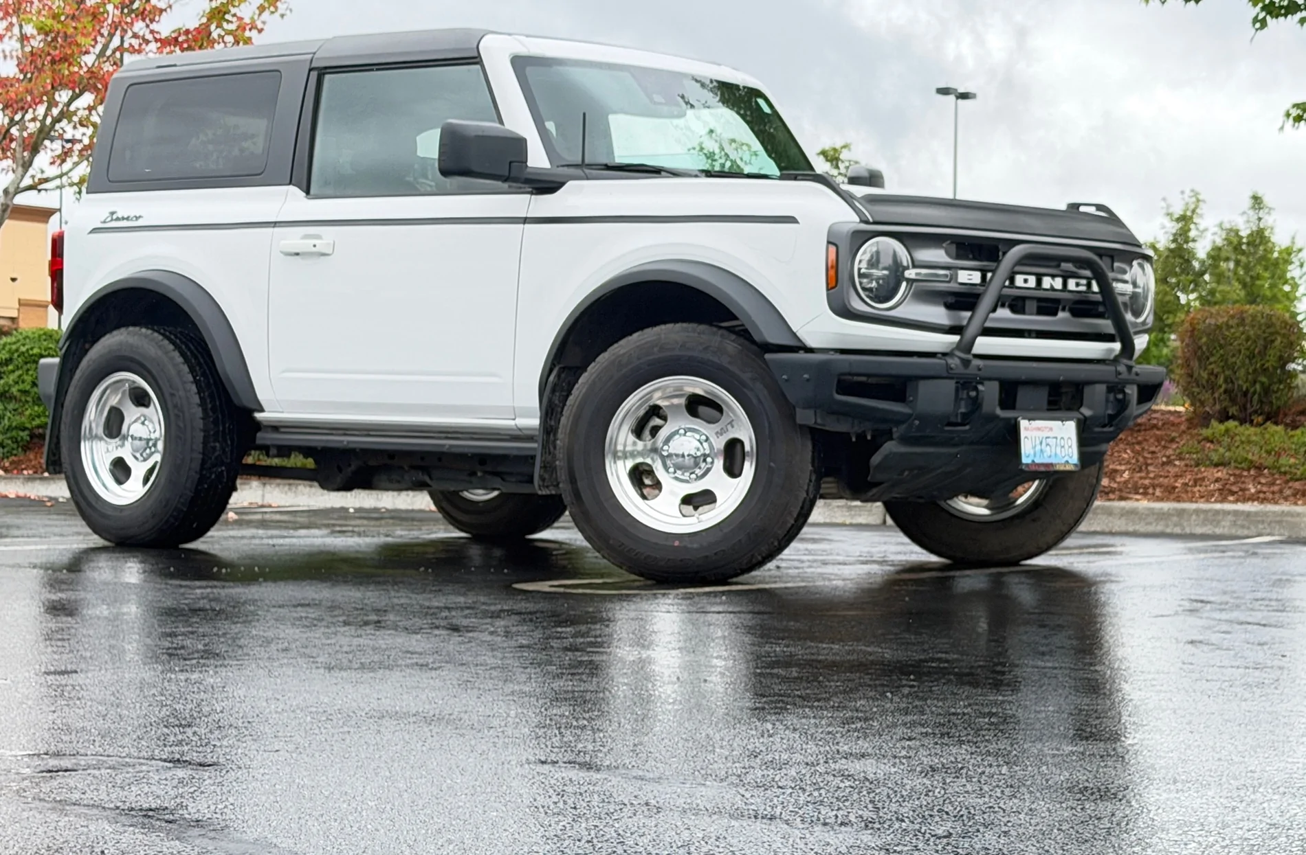 Ford Bronco Mickey Thompson Highly Polished CANYON 17” x 9”  with ZERO OFFSET             Thanks Discount Tire, in Sequim , Washington IMG_4048