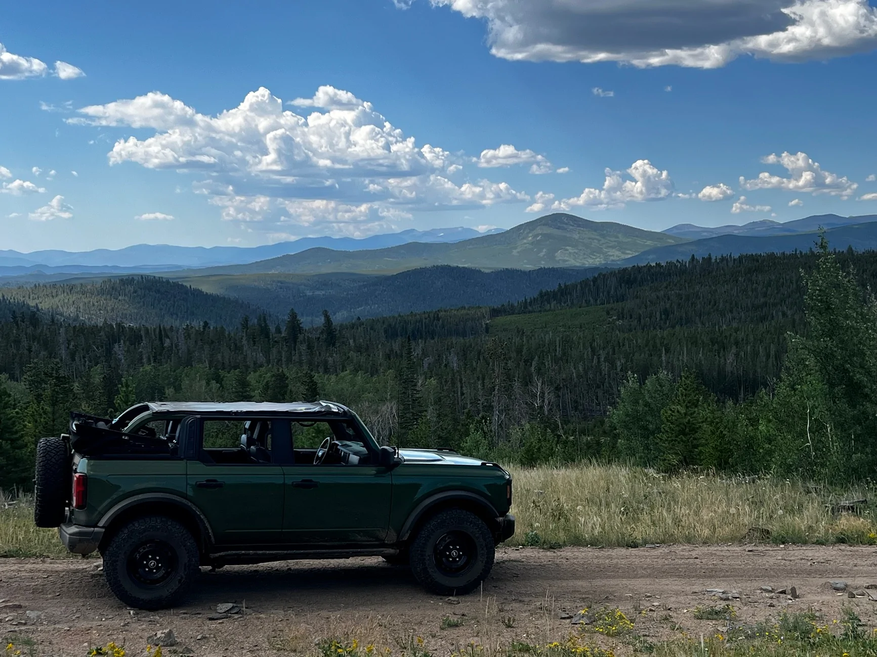 Ford Bronco ERUPTION GREEN Bronco Club IMG_2738