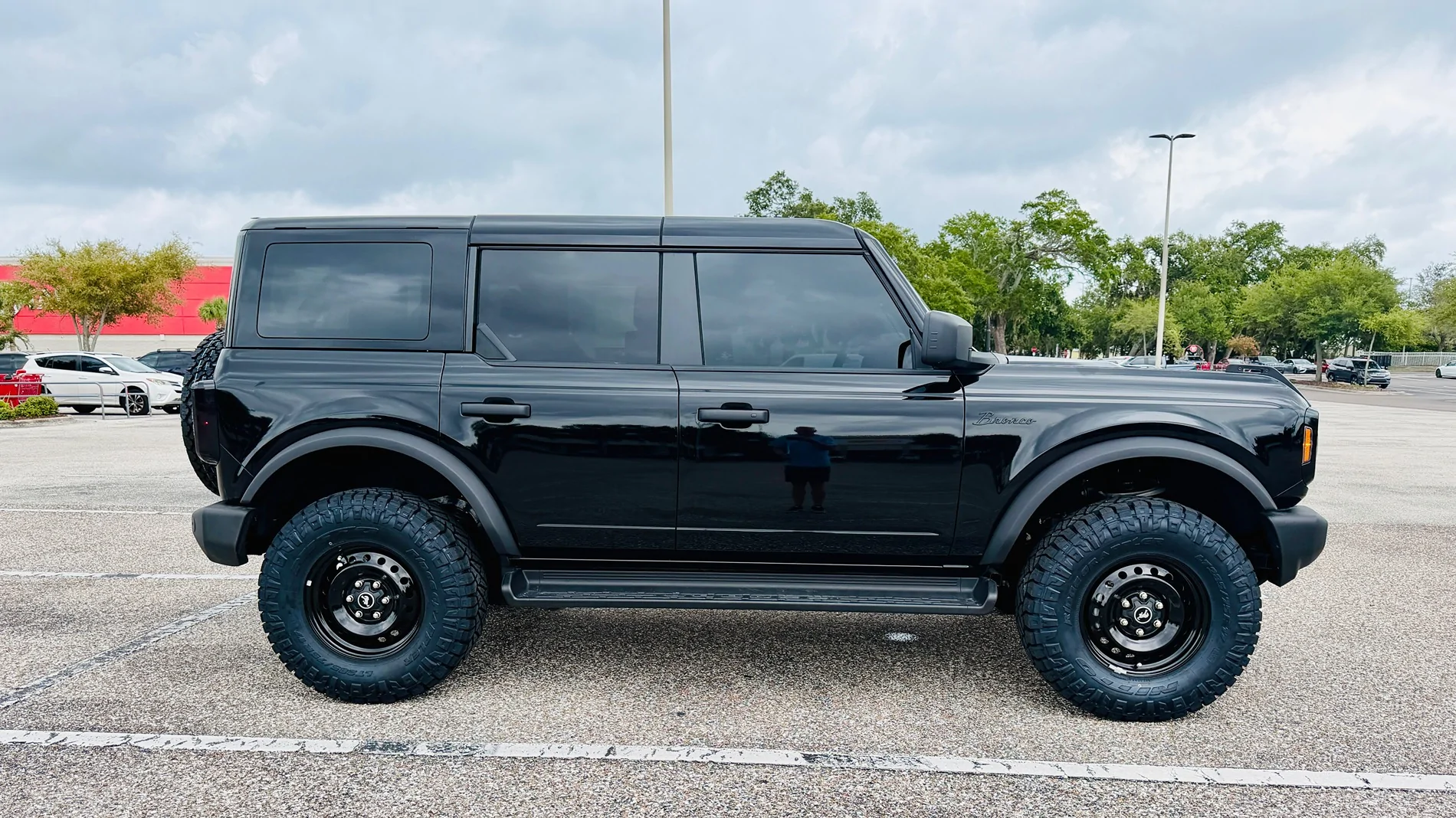 Ford Bronco Show us your installed wheel / tire upgrades here! (Pics) IMG_4206