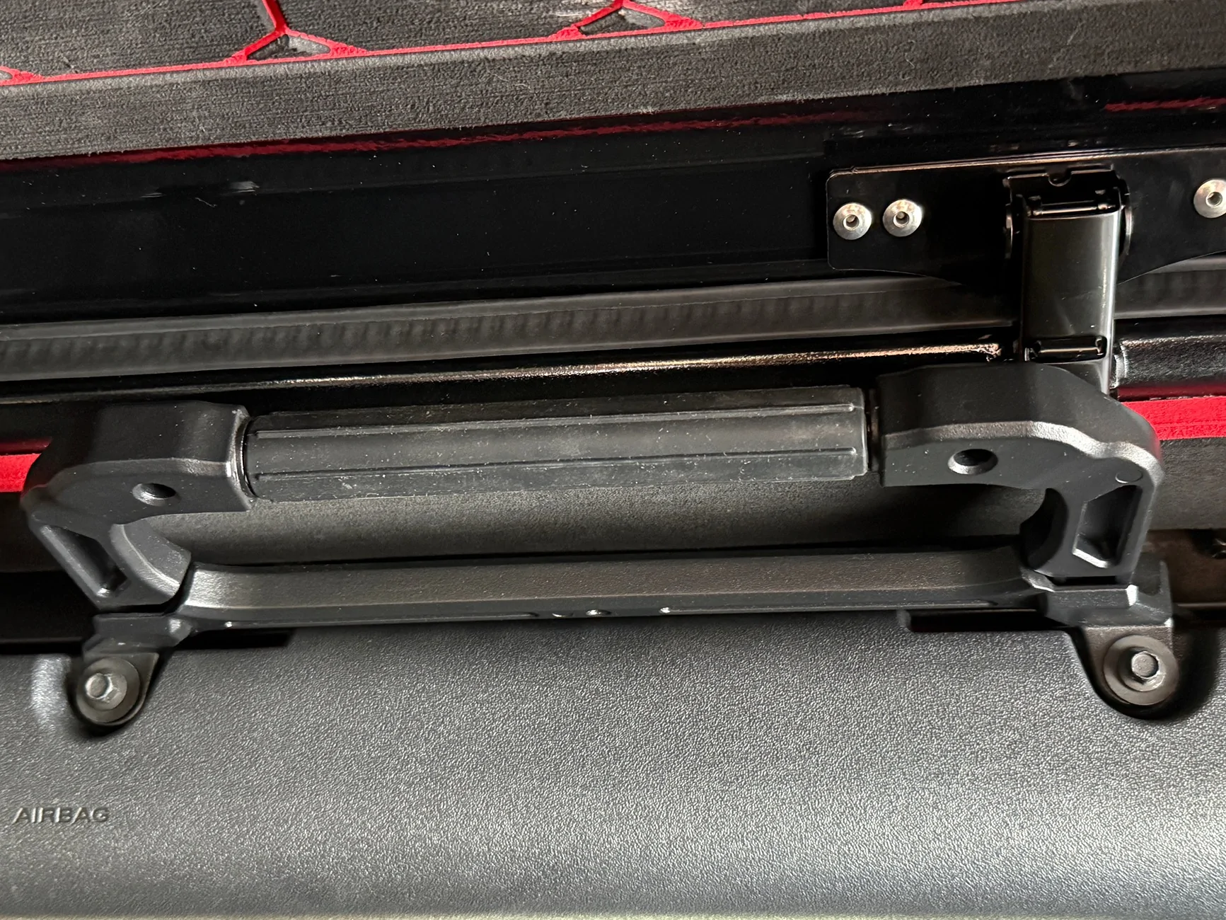 Ford Bronco Passenger grab handles — what are you actually running back there? IMG_0759