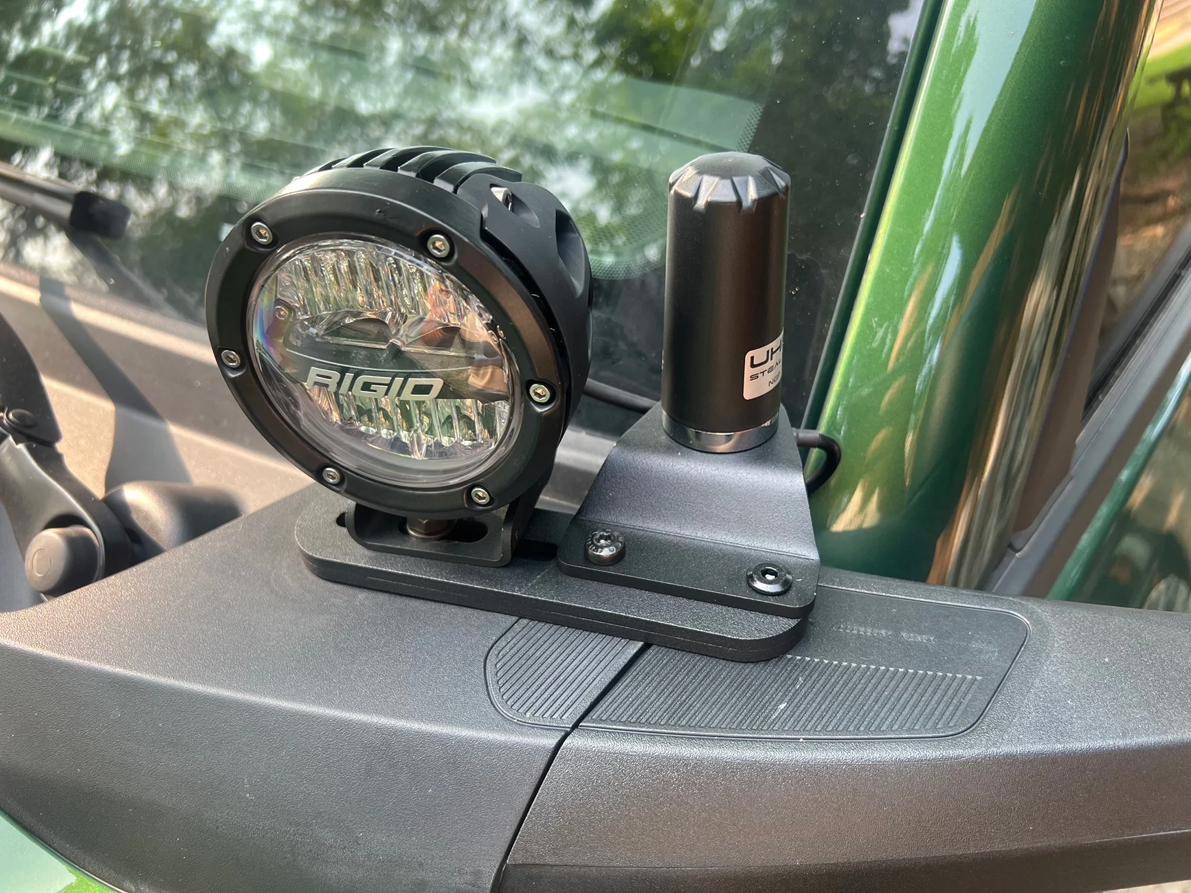 Ford Bronco GRMS radios IMG_8179