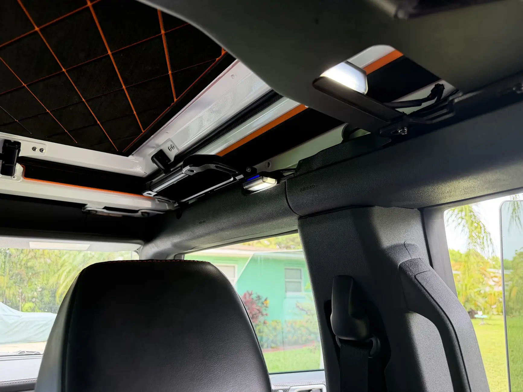 Ford Bronco Passenger grab handles — what are you actually running back there? 1785989527743-jq