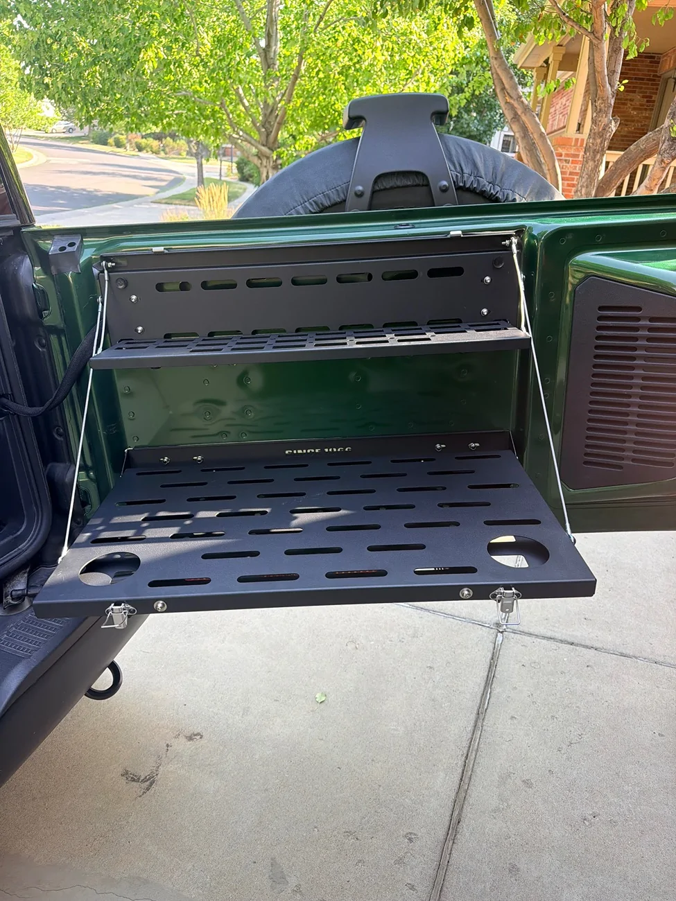 Ford Bronco Today’s Project. JRoad Tailgate Table IMG_5857