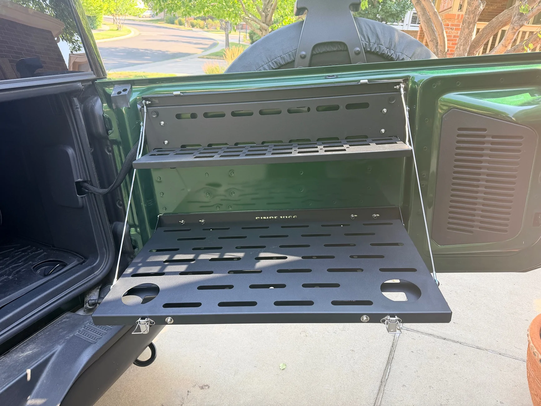 Ford Bronco Today’s Project. JRoad Tailgate Table IMG_5859