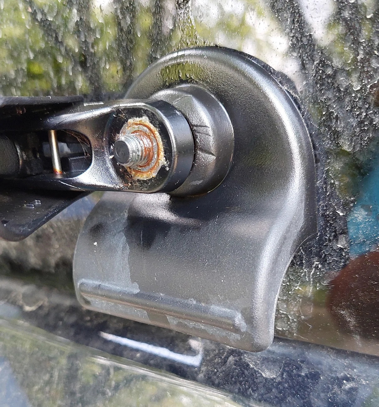 Ford Bronco Rear wiper motor source bronco3