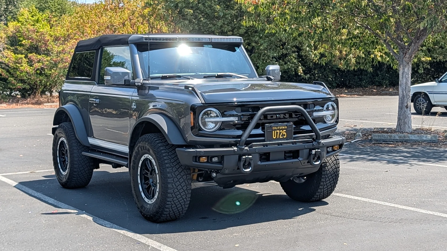 Ford Bronco 2022 Ford Bronco 2-Door Outer Banks w/Lux and Sasquatch PXL_20260808_193026946