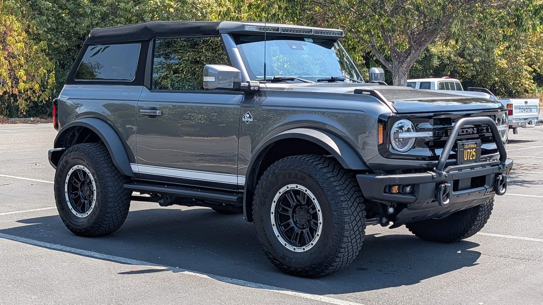 Ford Bronco 2022 Ford Bronco 2-Door Outer Banks w/Lux and Sasquatch PXL_20260808_193054777