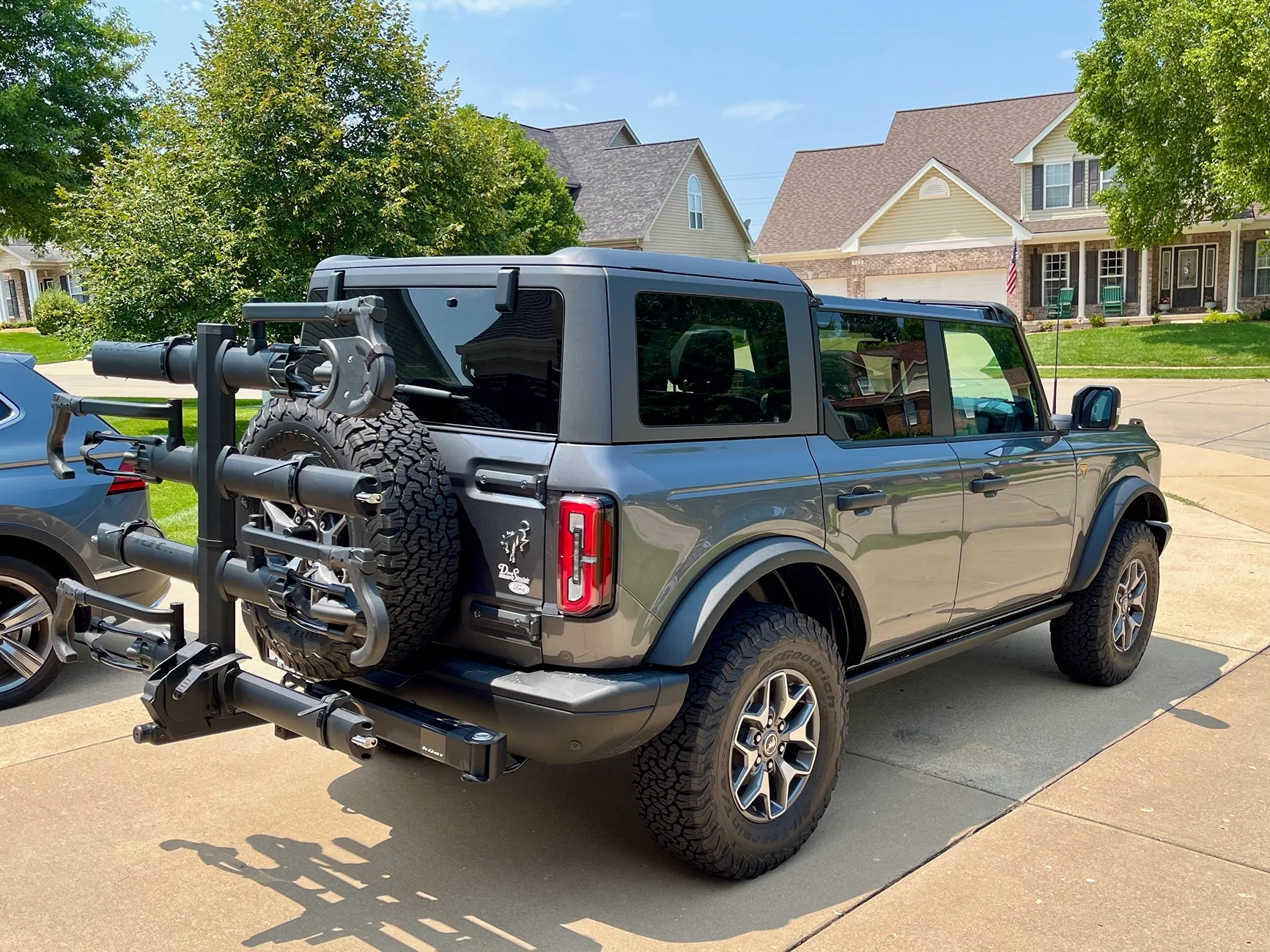 Ford Bronco Bike Rack Pics IMG_1025