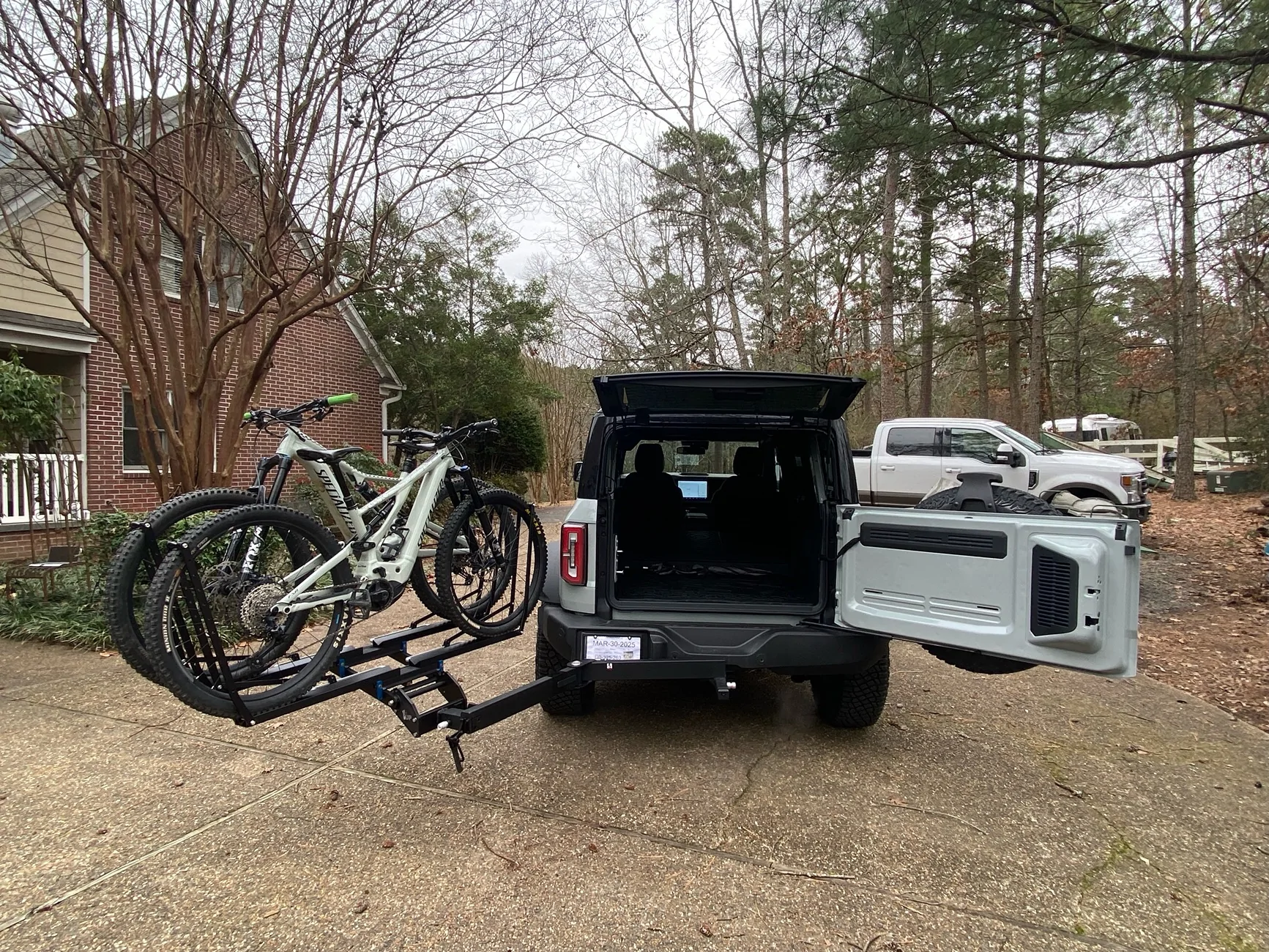 Ford Bronco Bike Rack Pics IMG_8054