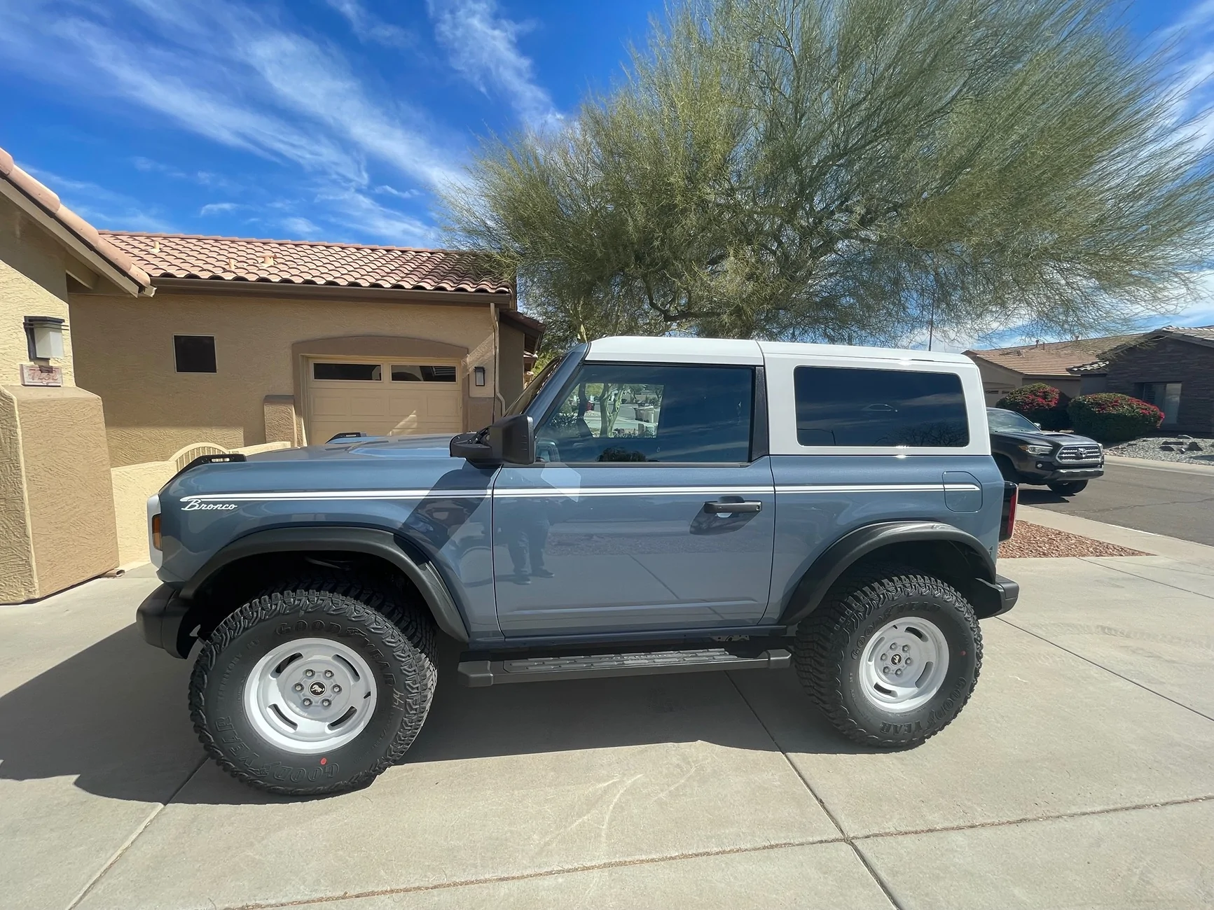 Ford Bronco Heritage 2-door builder no longer available IMG_3095