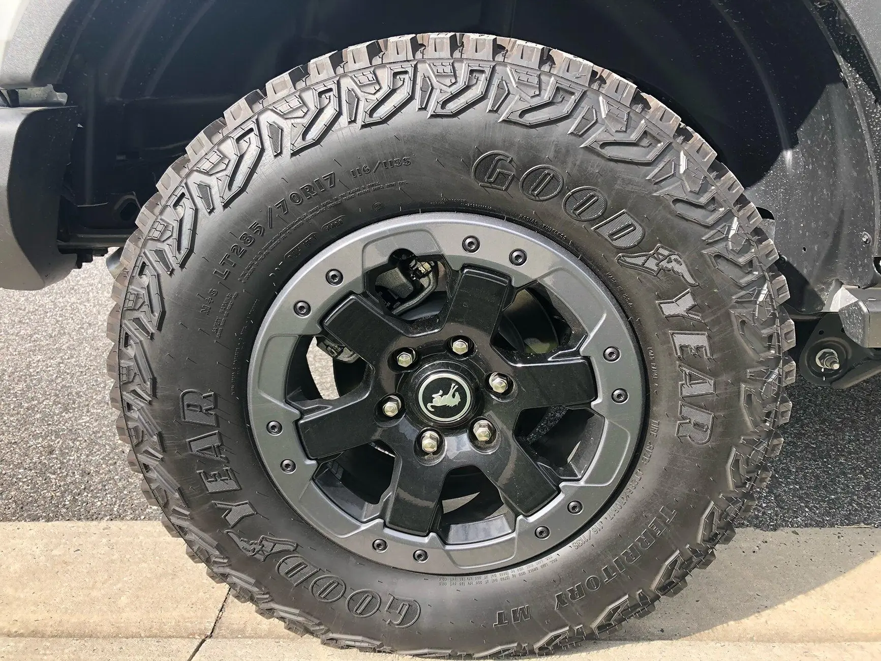 Ford Bronco Bronco Badlands Wheel Evolution (non-Sasquatch) 1786487410859-hs