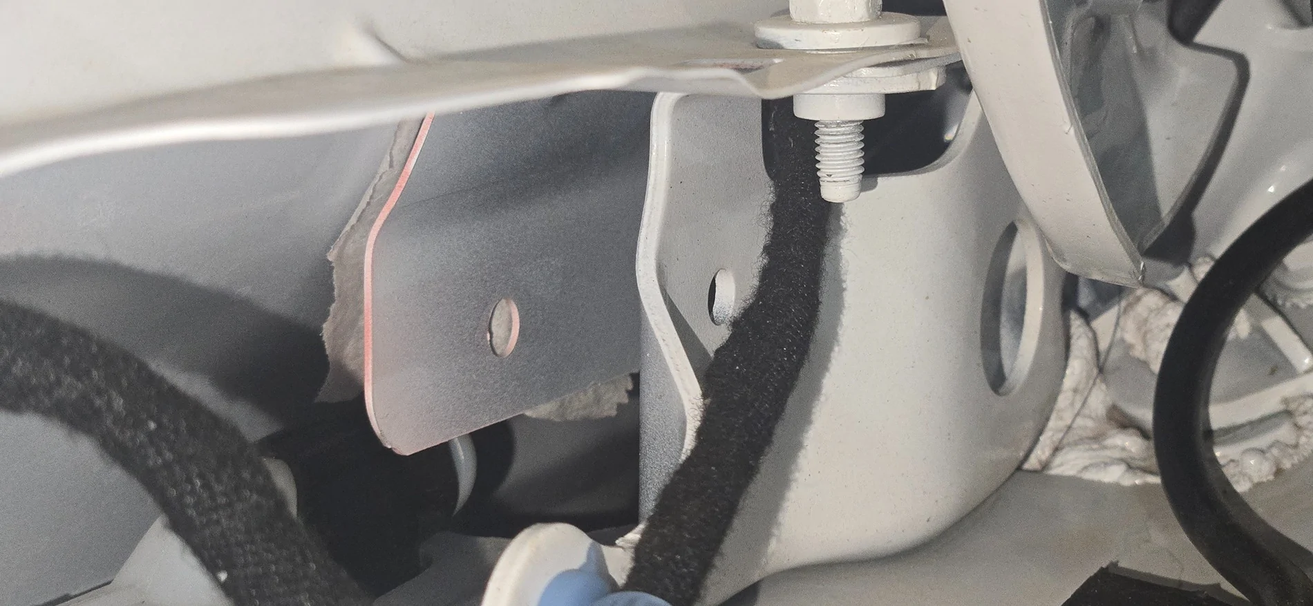 Ford Bronco Recall 26S55: 2021-2026 Bronco - Engine Compartment Wiring Harness Repair [July 23, 2026] -- 590,000k units affected 20260812_170528