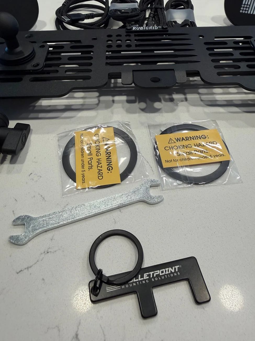 Ford Bronco NEW bulletpoint dual charging MagSafe phone mount IMG_0138