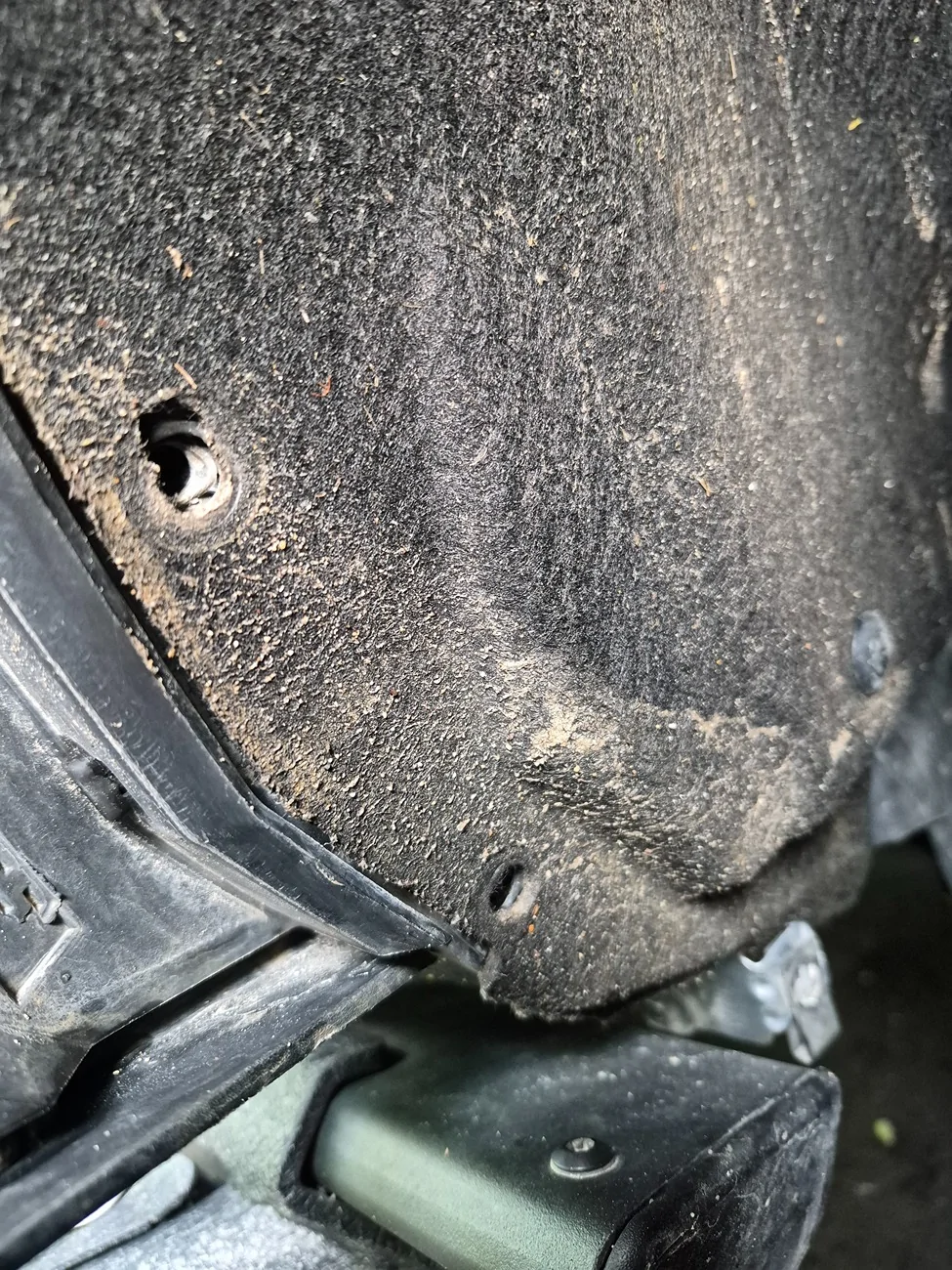 Ford Bronco Is the JKS max clearance kit always necessary for 37 tires? 20260814_180008