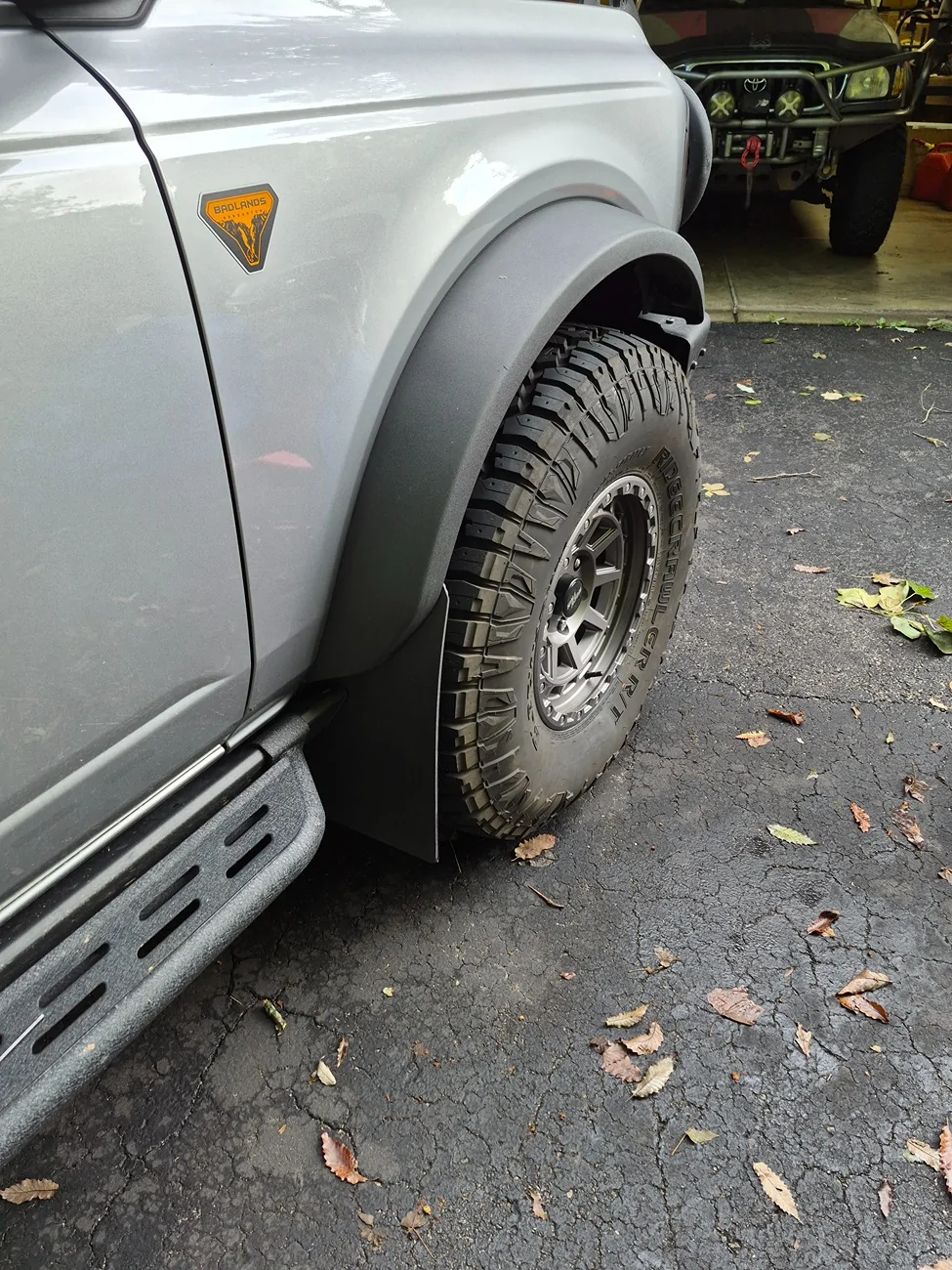 Ford Bronco Is the JKS max clearance kit always necessary for 37 tires? 20260814_180747