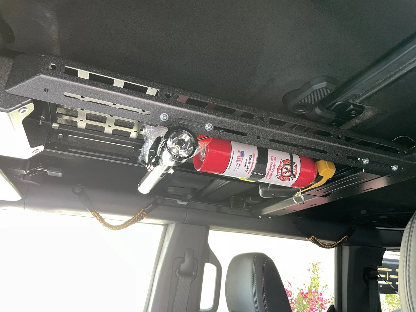 Ford Bronco Fire Protection:  Extinguishers: Dry, Halotron, CO2, Element Stick, Blankets, etc... what are you carrying? IMG_3637