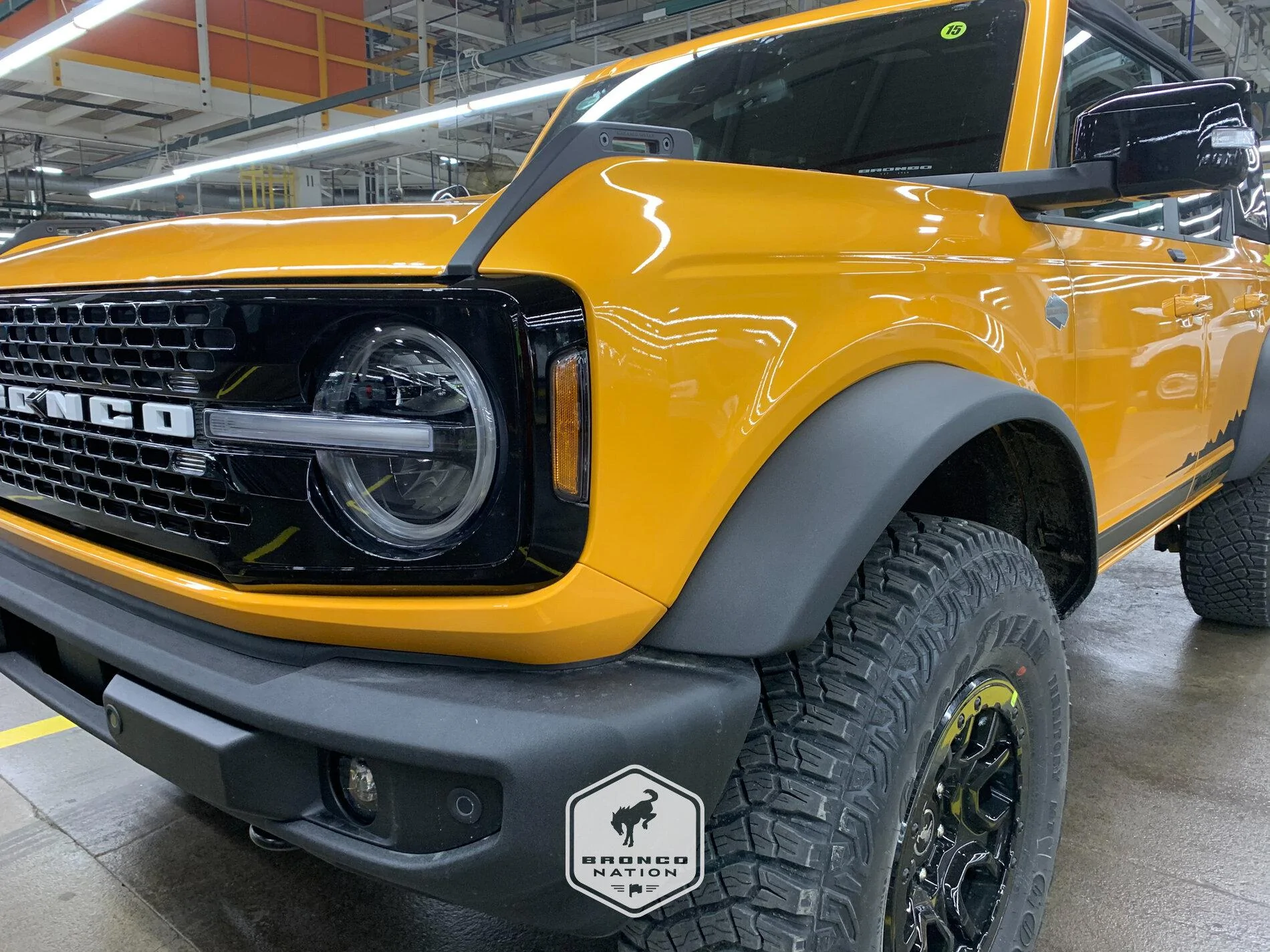 Ford Bronco 2 door fastback top DOES fold back! Lightning Blue First Edition Bronco With Graphics Cyber Orange Bronco Wildtrak with graphics decals 6