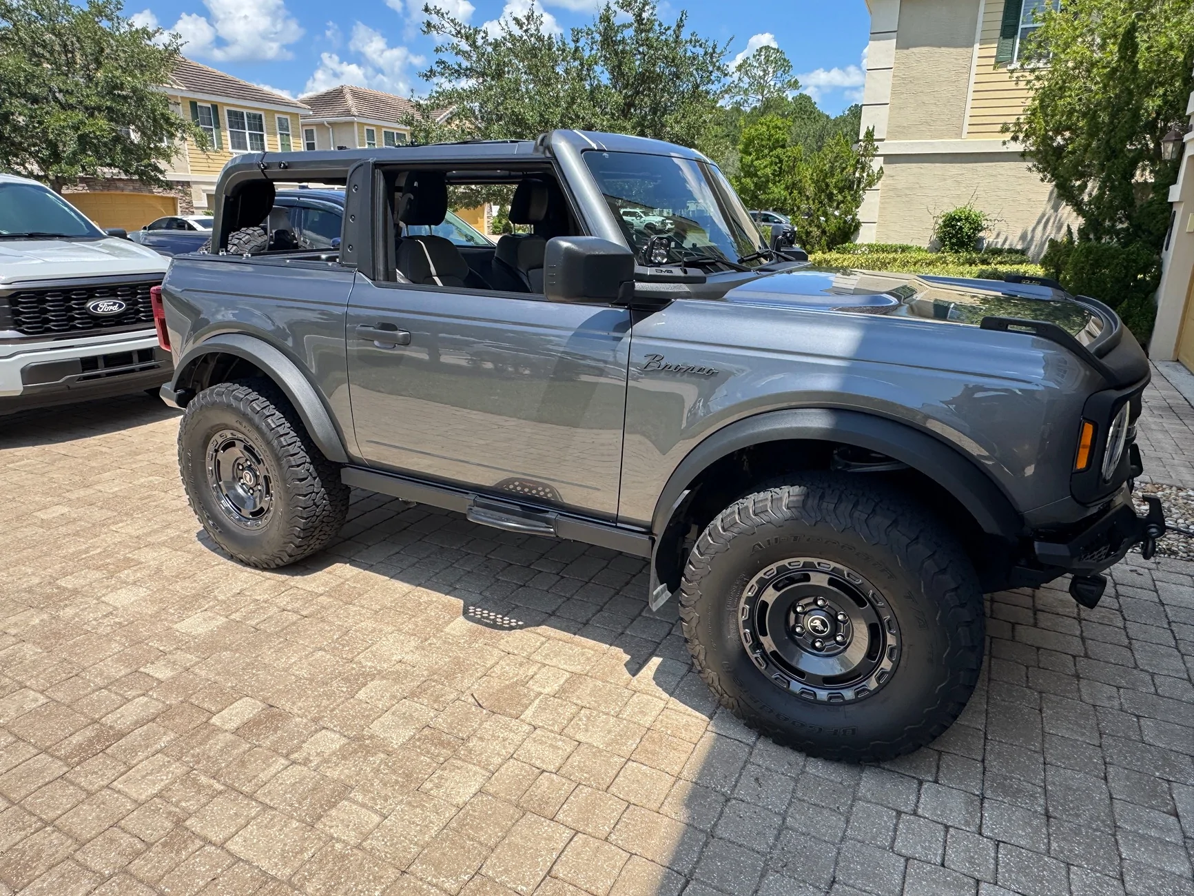 Ford Bronco 2023 Base 2 Door $45,000 IMG_8257 2