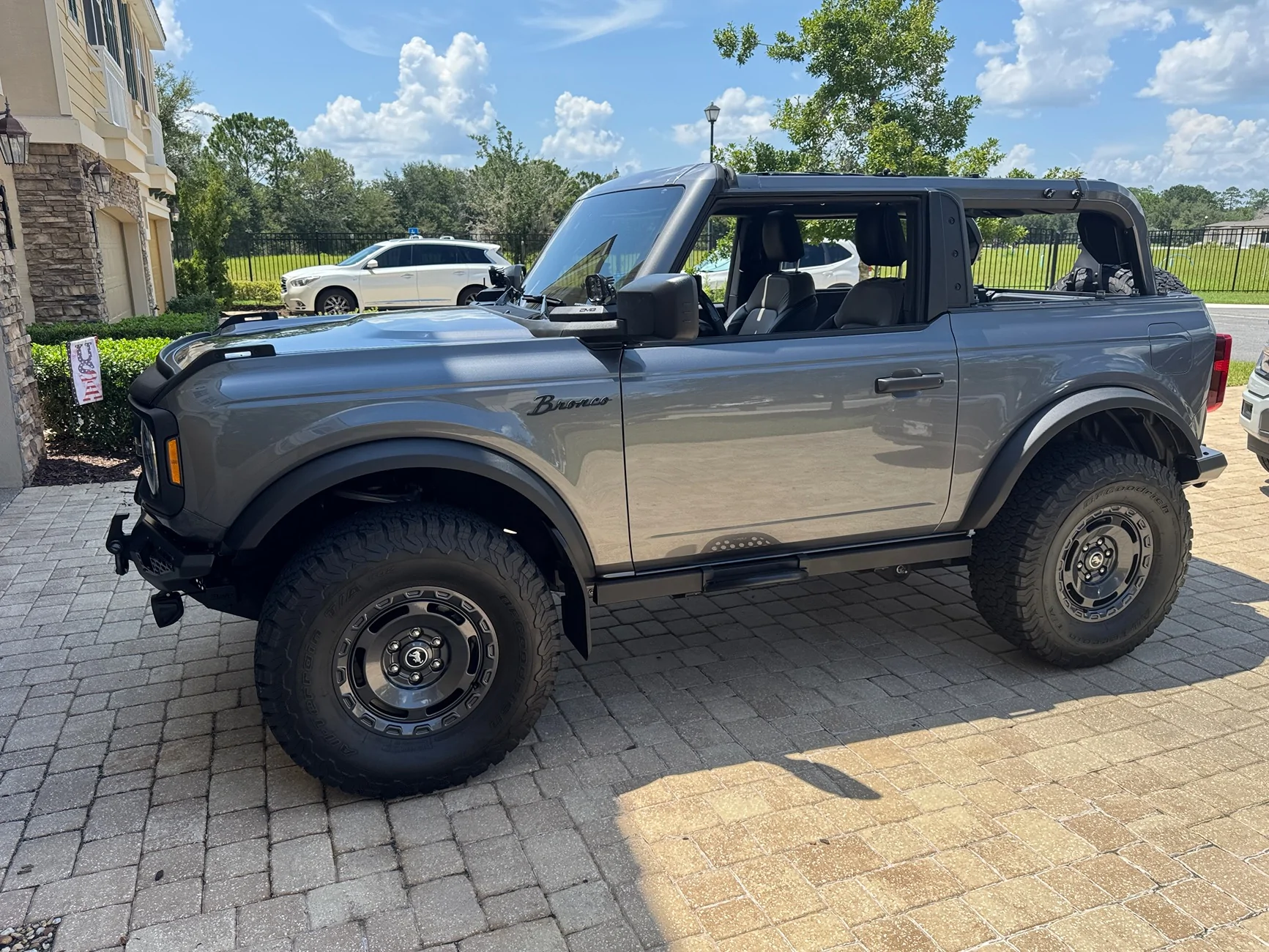 Ford Bronco 2023 Base 2 Door $45,000 IMG_8255 4
