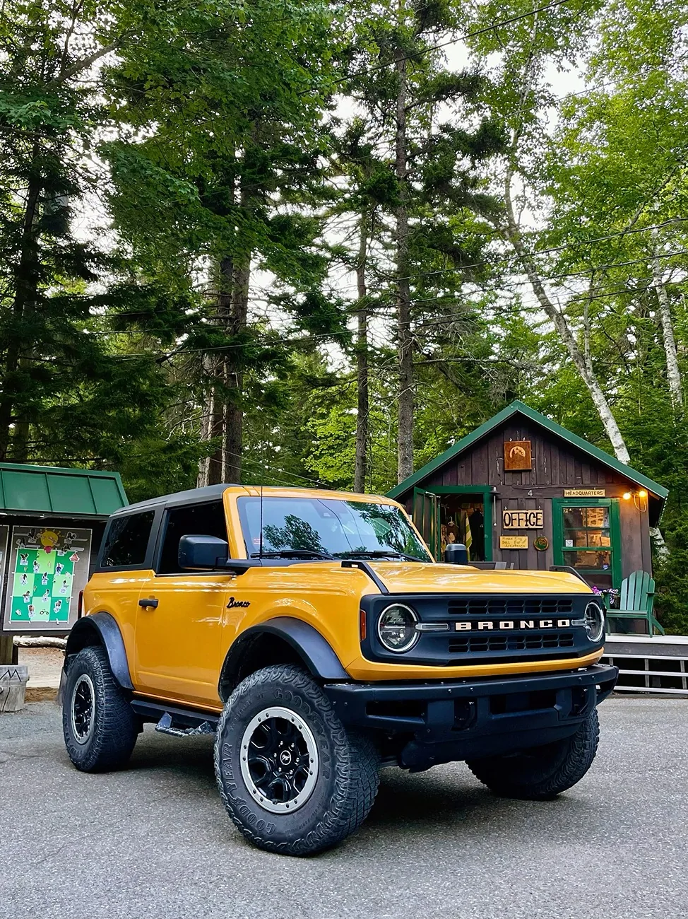 Ford Bronco CYBER ORANGE Bronco Club 1