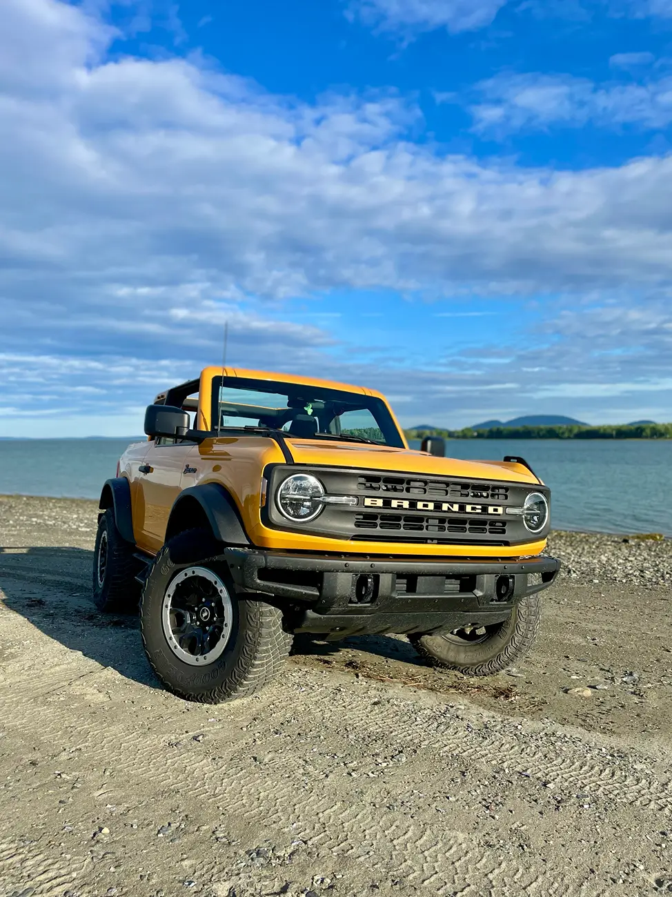 Ford Bronco CYBER ORANGE Bronco Club 10