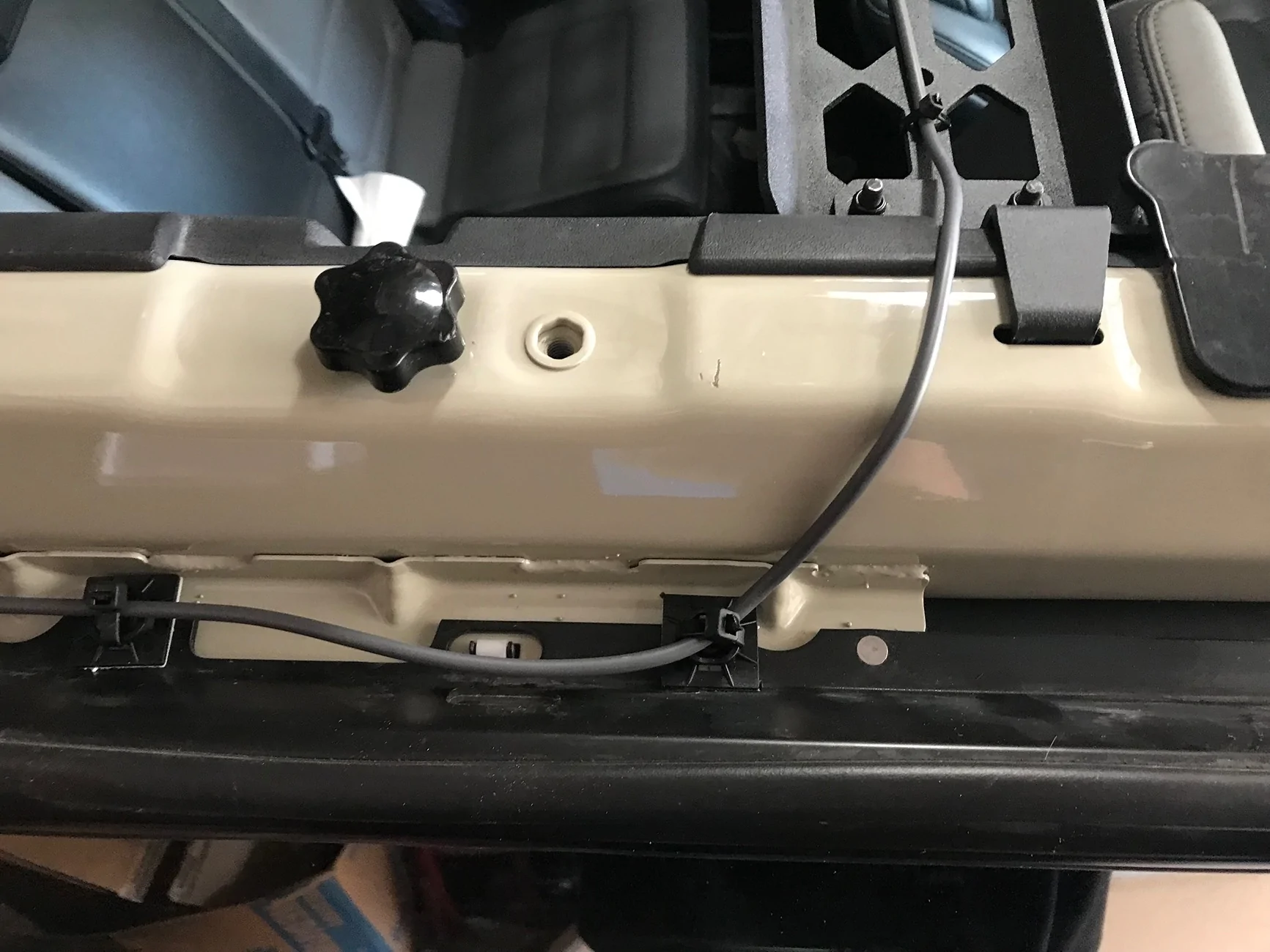 Ford Bronco JCR Offroad Overhead MOLLE Panel “Spine” + Starlink Mini Setup Review IMG_3584