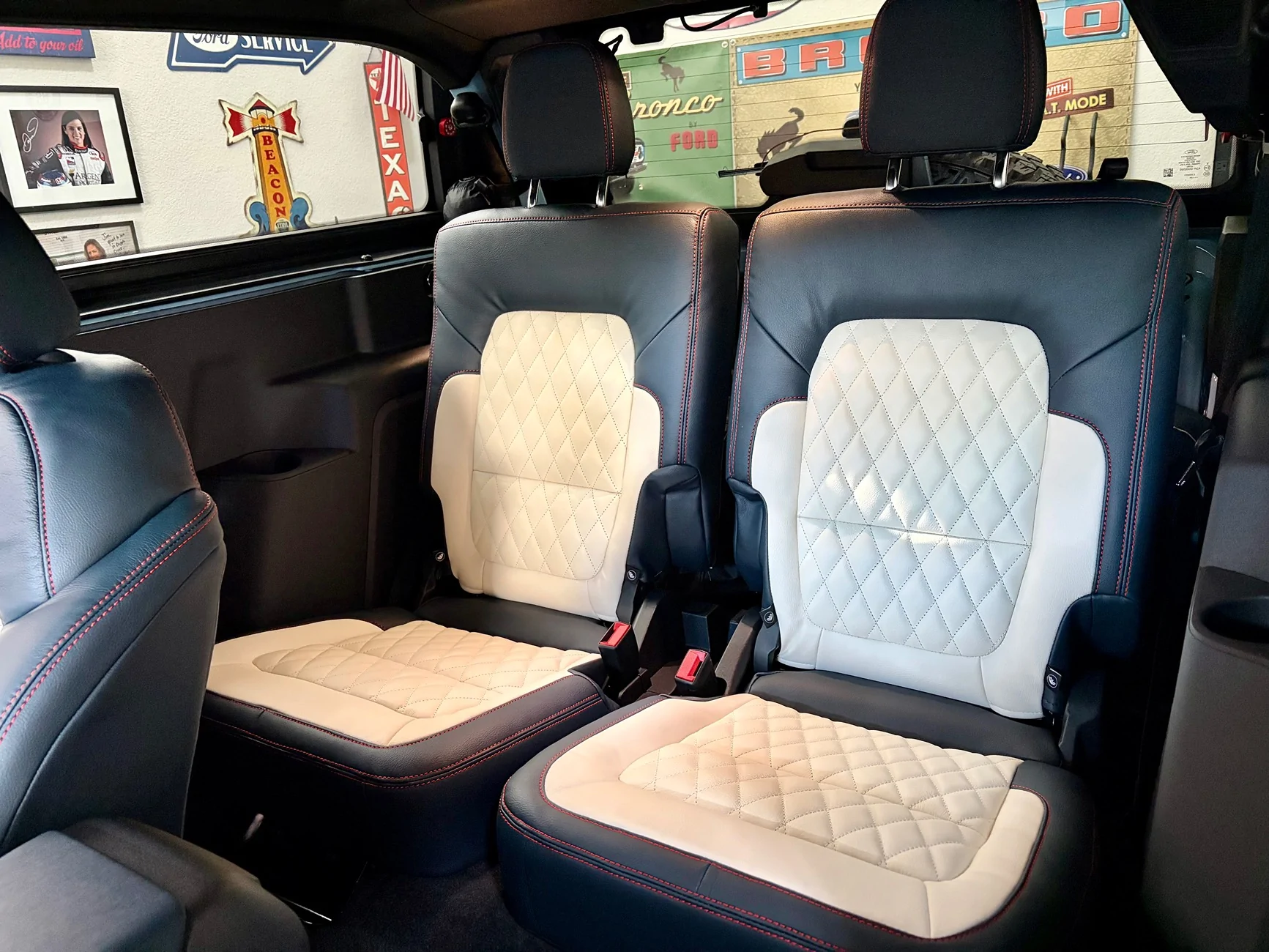 Ford Bronco Looking for specific Katzkin seat pics/experiences IMG_0918